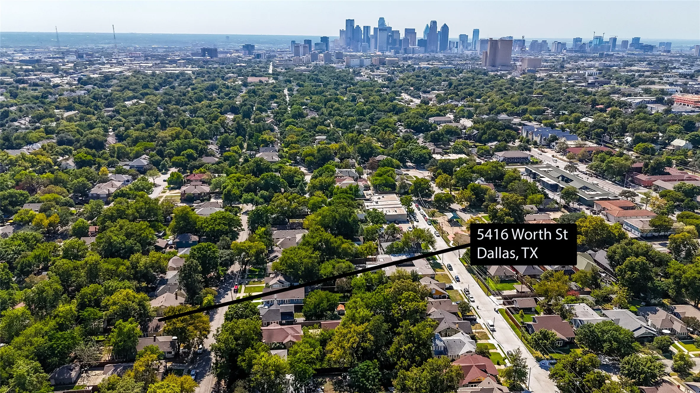 Single Family Residence For Sale in Dallas County , 5416 Worth Street, Dallas, Texas 75214, 2 Bedroom, 2 Bathroom, 1 Garage spaces, 1,612 Sqft, built in 1920, mls#21369926, Real Estate Agent in Dallas, Homes For Sale in Dallas county, Homes For Sale in Dallas, Realtor in Dallas Texas, Real Estate Brokerage Independent Realty Texas, Luminita Cordes Realtor