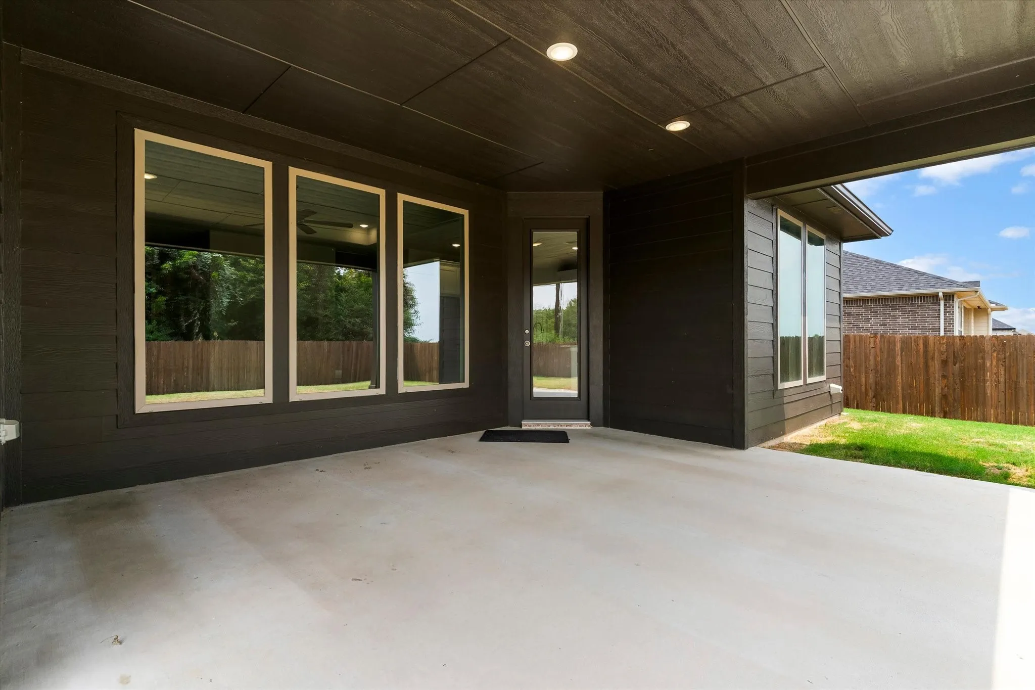 Single Family Residence For Sale in Wise County , 2110 Briarwood Drive, Bridgeport, Texas 76426, 4 Bedroom, 2 Bathroom, 2 Garage spaces, 1,717 Sqft, built in 2026, mls#21369923, Real Estate Agent in Bridgeport, Homes For Sale in Wise county, Homes For Sale in Bridgeport, Realtor in Bridgeport Texas, Real Estate Brokerage Independent Realty Texas, Luminita Cordes Realtor