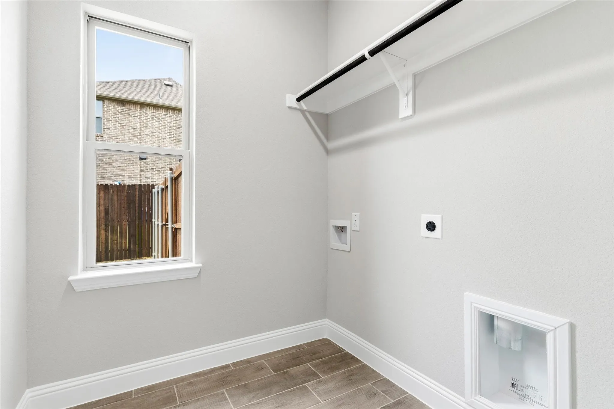 Single Family Residence For Sale in Wise County , 2110 Briarwood Drive, Bridgeport, Texas 76426, 4 Bedroom, 2 Bathroom, 2 Garage spaces, 1,717 Sqft, built in 2026, mls#21369923, Real Estate Agent in Bridgeport, Homes For Sale in Wise county, Homes For Sale in Bridgeport, Realtor in Bridgeport Texas, Real Estate Brokerage Independent Realty Texas, Luminita Cordes Realtor