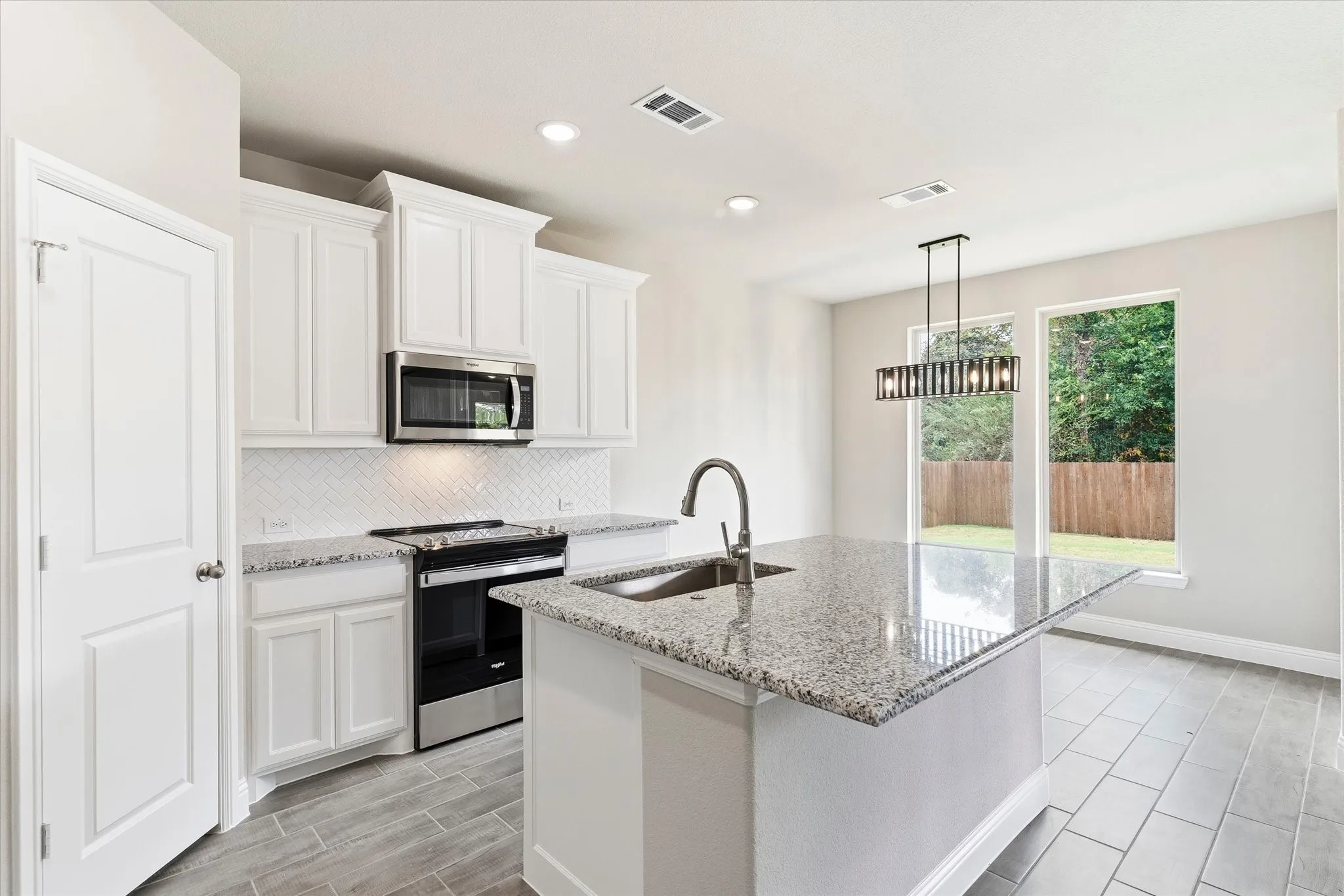Single Family Residence For Sale in Wise County , 2110 Briarwood Drive, Bridgeport, Texas 76426, 4 Bedroom, 2 Bathroom, 2 Garage spaces, 1,717 Sqft, built in 2026, mls#21369923, Real Estate Agent in Bridgeport, Homes For Sale in Wise county, Homes For Sale in Bridgeport, Realtor in Bridgeport Texas, Real Estate Brokerage Independent Realty Texas, Luminita Cordes Realtor