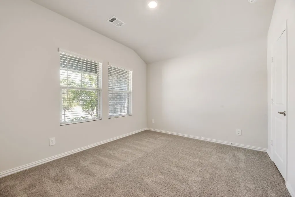 Single Family Residence For Rent in Collin County , 3904 High Valley Drive, Princeton, Texas 75071, 4 Bedroom, 3 Bathroom, 2 Garage spaces, 2,077 Sqft, built in 2023, mls#21369854, Real Estate Agent in Princeton, Homes For Rent in Collin county, Homes For Rent in Princeton, Realtor in Princeton Texas, Real Estate Brokerage Independent Realty Texas, Luminita Cordes Realtor
