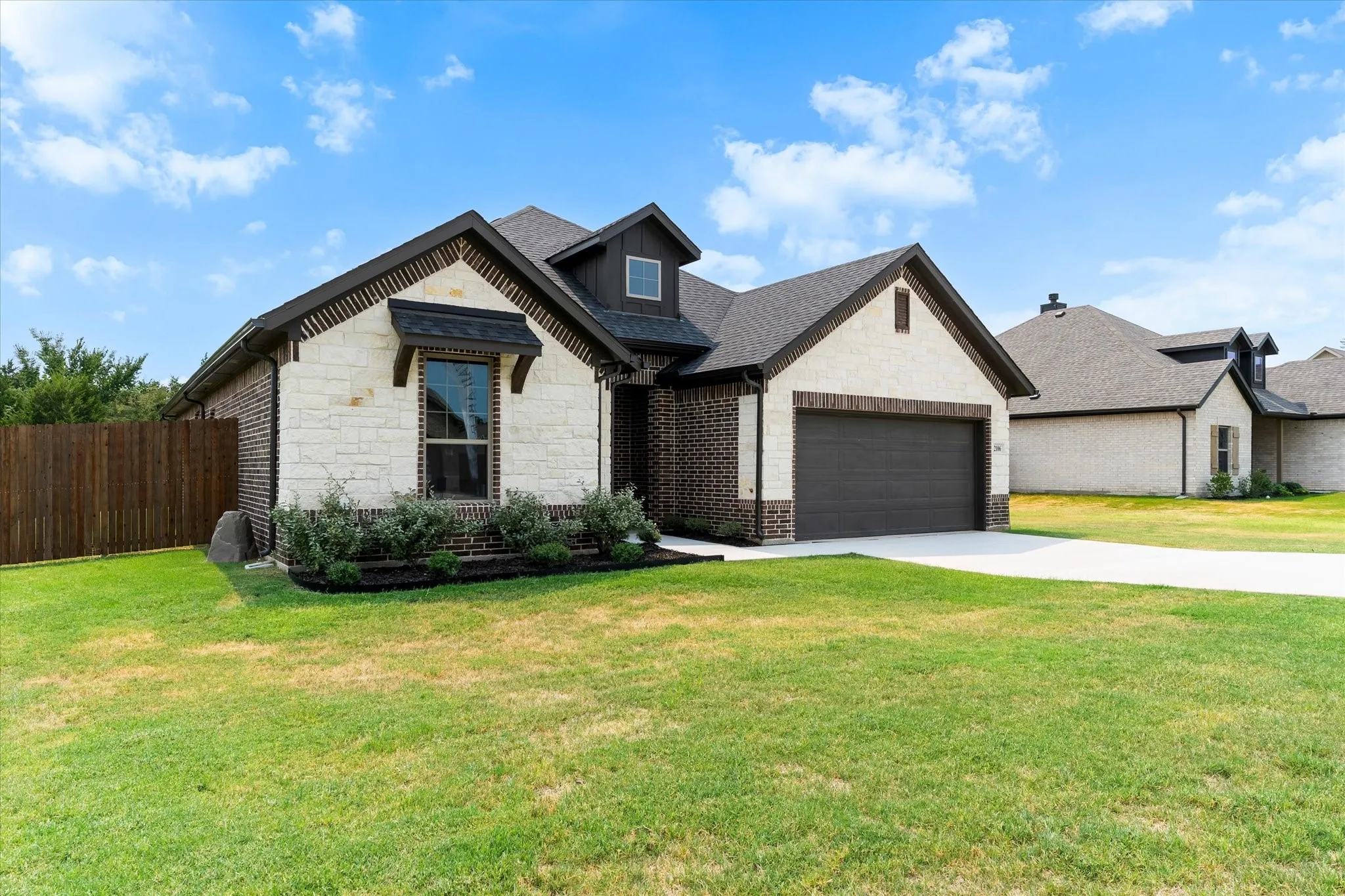 Single Family Residence For Sale in Wise County , 2106 Briarwood Drive, Bridgeport, Texas 76426, 4 Bedroom, 2 Bathroom, 2 Garage spaces, 1,717 Sqft, built in 2026, mls#21369735, Real Estate Agent in Bridgeport, Homes For Sale in Wise county, Homes For Sale in Bridgeport, Realtor in Bridgeport Texas, Real Estate Brokerage Independent Realty Texas, Luminita Cordes Realtor