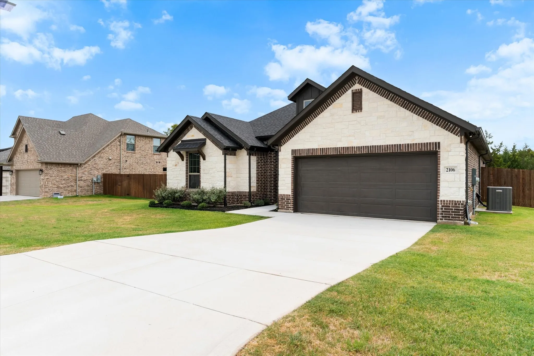 Single Family Residence For Sale in Wise County , 2106 Briarwood Drive, Bridgeport, Texas 76426, 4 Bedroom, 2 Bathroom, 2 Garage spaces, 1,717 Sqft, built in 2026, mls#21369735, Real Estate Agent in Bridgeport, Homes For Sale in Wise county, Homes For Sale in Bridgeport, Realtor in Bridgeport Texas, Real Estate Brokerage Independent Realty Texas, Luminita Cordes Realtor
