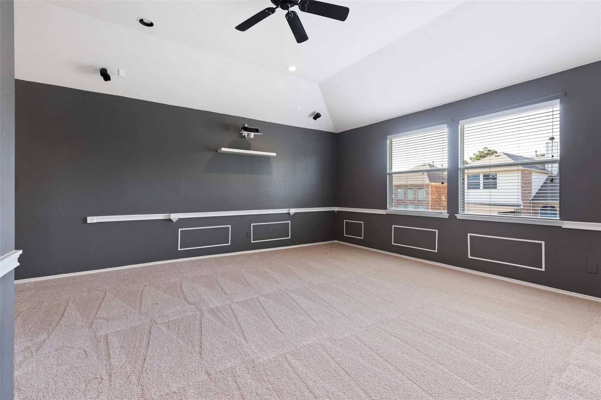 Single Family Residence For Rent in Collin County , 9750 Grassland Drive, Frisco, Texas 75035, 5 Bedroom, 4 Bathroom, 2 Garage spaces, 3,548 Sqft, built in 2005, mls#21369972, Real Estate Agent in Frisco, Homes For Rent in Collin county, Homes For Rent in Frisco, Realtor in Frisco Texas, Real Estate Brokerage Independent Realty Texas, Luminita Cordes Realtor