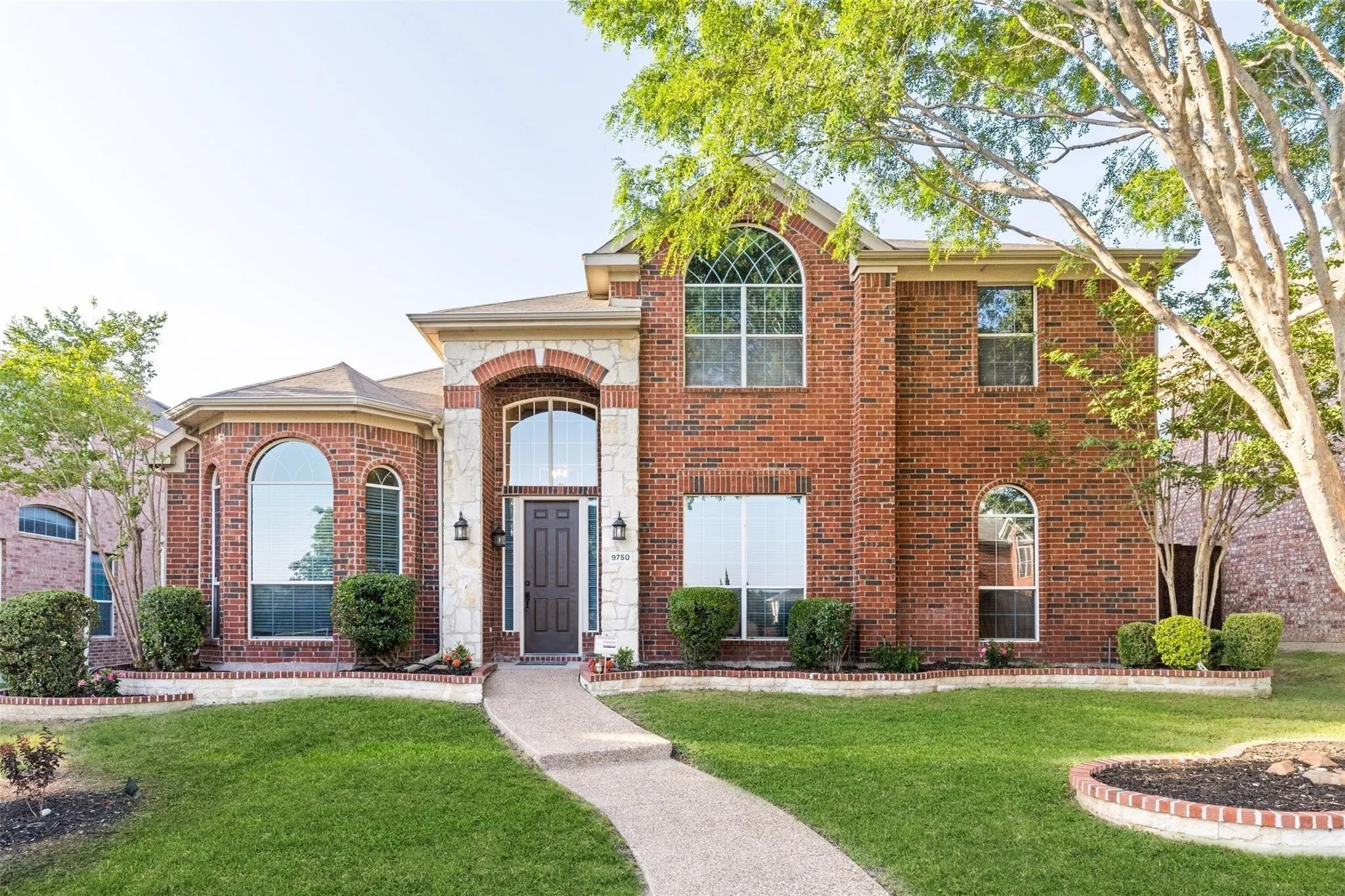 Single Family Residence For Rent in Collin County , 9750 Grassland Drive, Frisco, Texas 75035, 5 Bedroom, 4 Bathroom, 2 Garage spaces, 3,548 Sqft, built in 2005, mls#21369972, Real Estate Agent in Frisco, Homes For Rent in Collin county, Homes For Rent in Frisco, Realtor in Frisco Texas, Real Estate Brokerage Independent Realty Texas, Luminita Cordes Realtor