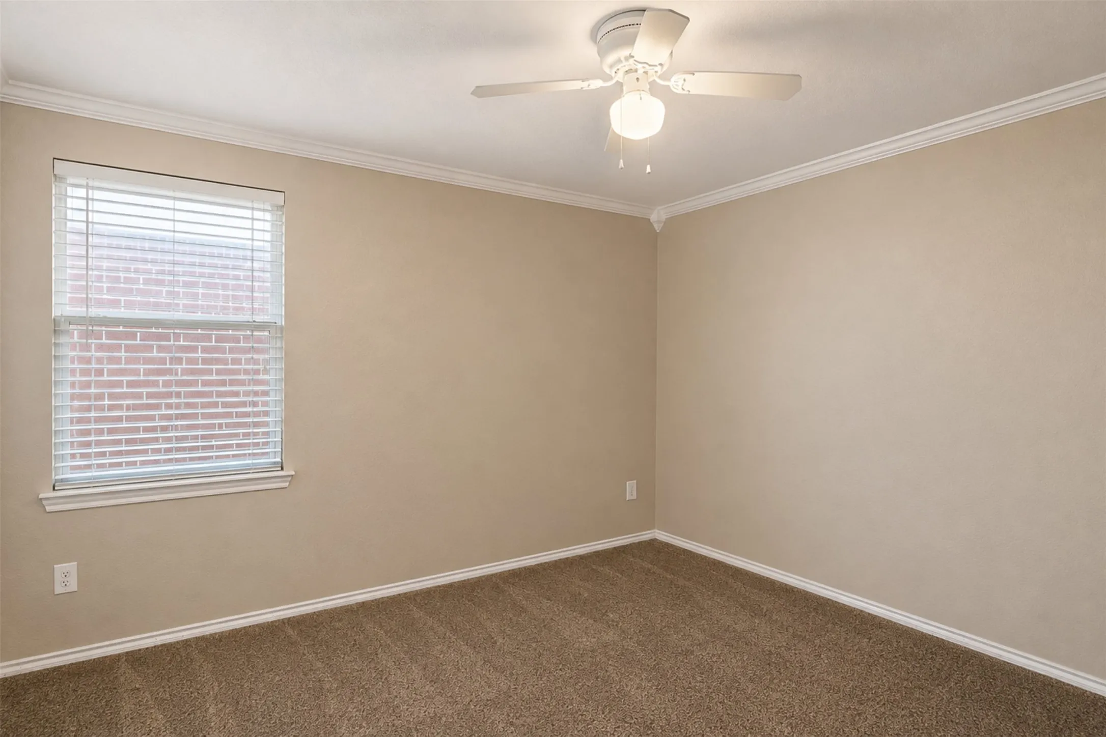Single Family Residence For Rent in Tarrant County , 7652 Sienna Ridge Lane, Fort Worth, Texas 76131, 3 Bedroom, 2 Bathroom, 2 Garage spaces, 1,844 Sqft, built in 2005, mls#21368541, Real Estate Agent in Fort Worth, Homes For Rent in Tarrant county, Homes For Rent in Fort Worth, Realtor in Fort Worth Texas, Real Estate Brokerage Independent Realty Texas, Luminita Cordes Realtor