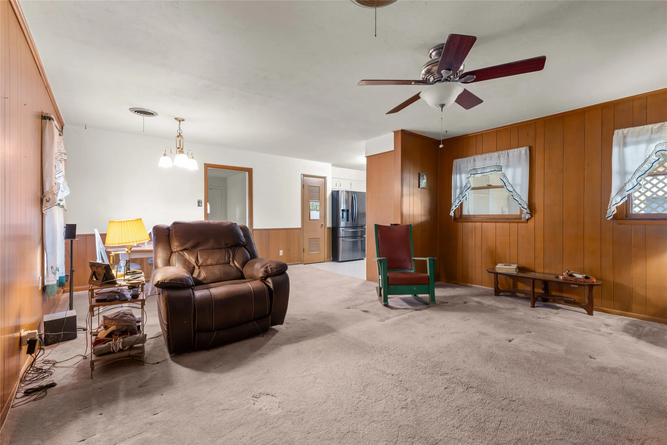 Single Family Residence For Sale in Taylor County , 2168 Westview Drive, Abilene, Texas 79603, 3 Bedroom, 2 Bathroom, 2 Garage spaces, 1,348 Sqft, built in 1961, mls#21369956, Real Estate Agent in Abilene, Homes For Sale in Taylor county, Homes For Sale in Abilene, Realtor in Abilene Texas, Real Estate Brokerage Independent Realty Texas, Luminita Cordes Realtor