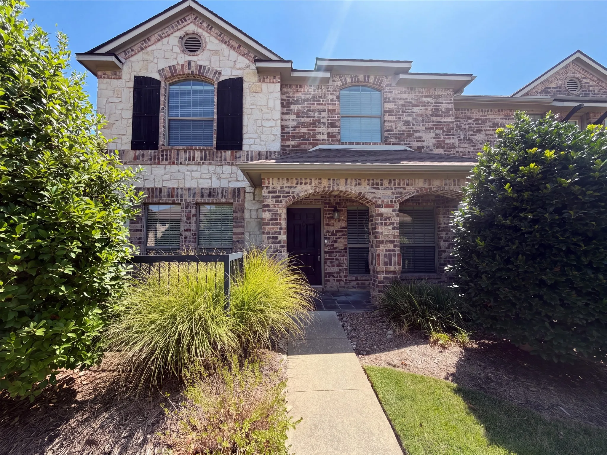 Condominium For Sale in Collin County , 3075 Willow Grove Boulevard 1105, Mc Kinney, Texas 75070, 3 Bedroom, 3 Bathroom, 2 Garage spaces, 1,710 Sqft, built in 2007, mls#21368615, Real Estate Agent in Mc Kinney, Homes For Sale in Collin county, Homes For Sale in Mc Kinney, Realtor in Mc Kinney Texas, Real Estate Brokerage Independent Realty Texas, Luminita Cordes Realtor