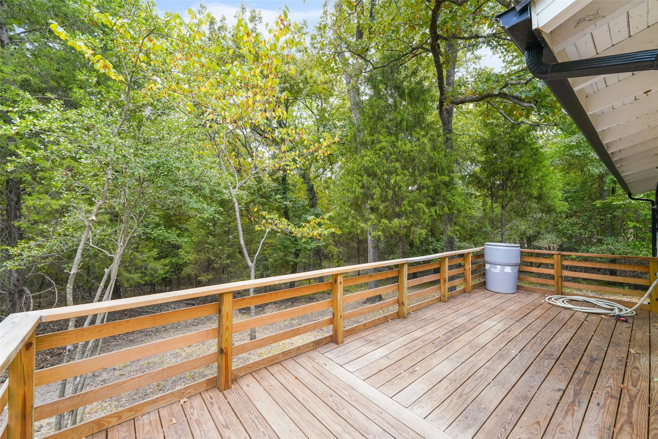 Single Family Residence For Rent in Henderson County , 110 Fawn, Mabank, Texas 75156, 2 Bedroom, 2 Bathroom, Garage spaces, 760 Sqft, built in 0, mls#21364165, Real Estate Agent in Mabank, Homes For Rent in Henderson county, Homes For Rent in Mabank, Realtor in Mabank Texas, Real Estate Brokerage Independent Realty Texas, Luminita Cordes Realtor