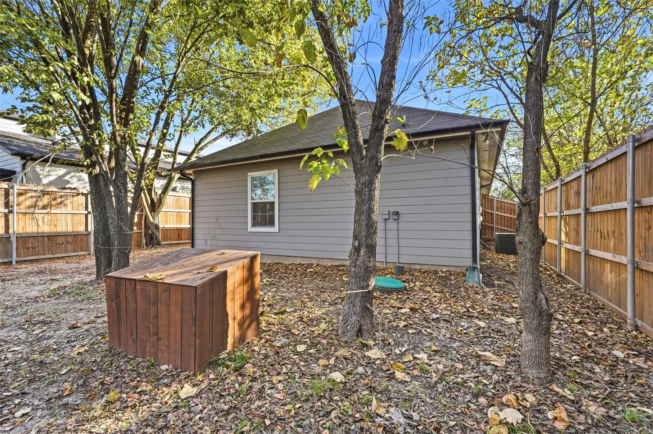 Single Family Residence For Sale in Rockwall County , 124 Chris Drive, Rockwall, Texas 75032, 4 Bedroom, 2 Bathroom, Garage spaces, 1,484 Sqft, built in 2019, mls#21370024, Real Estate Agent in Rockwall, Homes For Sale in Rockwall county, Homes For Sale in Rockwall, Realtor in Rockwall Texas, Real Estate Brokerage Independent Realty Texas, Luminita Cordes Realtor