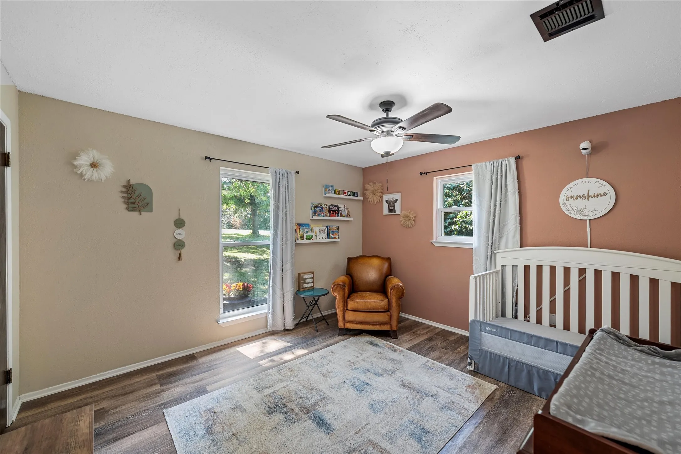 Single Family Residence For Sale in Mc Lennan County , 611 Rosenthal Road, Lorena, Texas 76655, 4 Bedroom, 2 Bathroom, Garage spaces, 2,320 Sqft, built in 1983, mls#21369960, Real Estate Agent in Lorena, Homes For Sale in Mc Lennan county, Homes For Sale in Lorena, Realtor in Lorena Texas, Real Estate Brokerage Independent Realty Texas, Luminita Cordes Realtor
