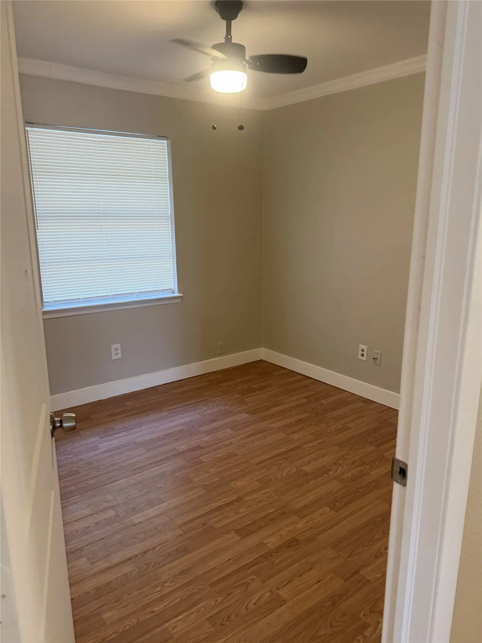Single Family Residence For Sale in Dallas County , 1021 Quebec Drive, Garland, Texas 75040, 4 Bedroom, 3 Bathroom, 1 Garage spaces, 1,215 Sqft, built in 1970, mls#21370032, Real Estate Agent in Garland, Homes For Sale in Dallas county, Homes For Sale in Garland, Realtor in Garland Texas, Real Estate Brokerage Independent Realty Texas, Luminita Cordes Realtor