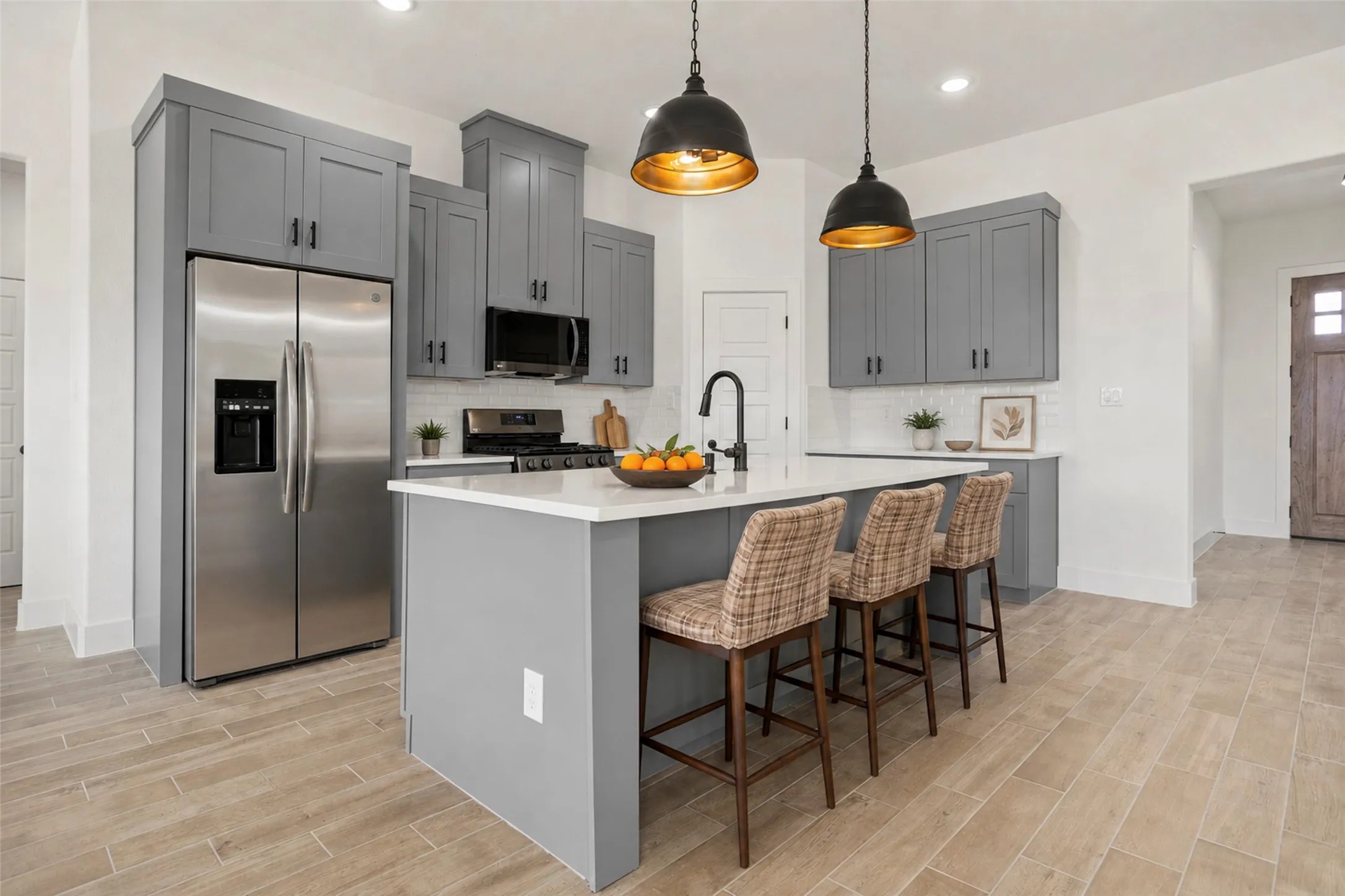 Single Family Residence For Sale in Johnson County , 200 Cliff Court, Godley, Texas 76044, 4 Bedroom, 2 Bathroom, 2 Garage spaces, 2,239 Sqft, built in 2024, mls#21368349, Real Estate Agent in Godley, Homes For Sale in Johnson county, Homes For Sale in Godley, Realtor in Godley Texas, Real Estate Brokerage Independent Realty Texas, Luminita Cordes Realtor
