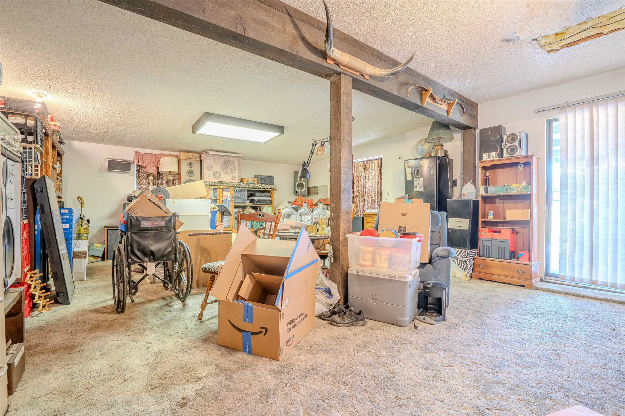 Single Family Residence For Sale in Erath County , 3227 E Washington Street, Stephenville, Texas 76401, 3 Bedroom, 1 Bathroom, Garage spaces, 1,812 Sqft, built in 1961, mls#21369996, Real Estate Agent in Stephenville, Homes For Sale in Erath county, Homes For Sale in Stephenville, Realtor in Stephenville Texas, Real Estate Brokerage Independent Realty Texas, Luminita Cordes Realtor