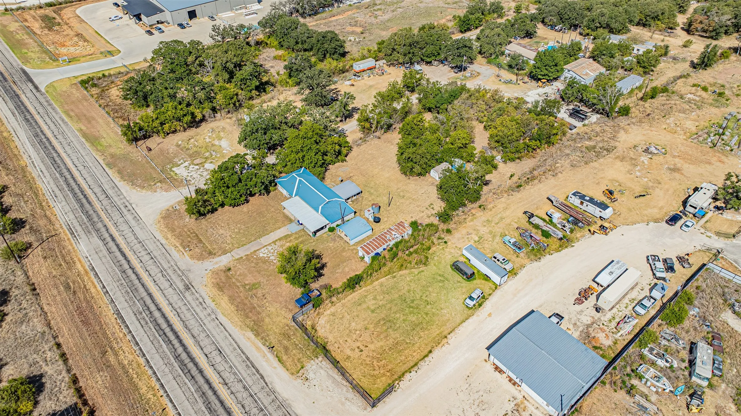 Single Family Residence For Sale in Erath County , 3227 E Washington Street, Stephenville, Texas 76401, 3 Bedroom, 1 Bathroom, Garage spaces, 1,812 Sqft, built in 1961, mls#21369996, Real Estate Agent in Stephenville, Homes For Sale in Erath county, Homes For Sale in Stephenville, Realtor in Stephenville Texas, Real Estate Brokerage Independent Realty Texas, Luminita Cordes Realtor