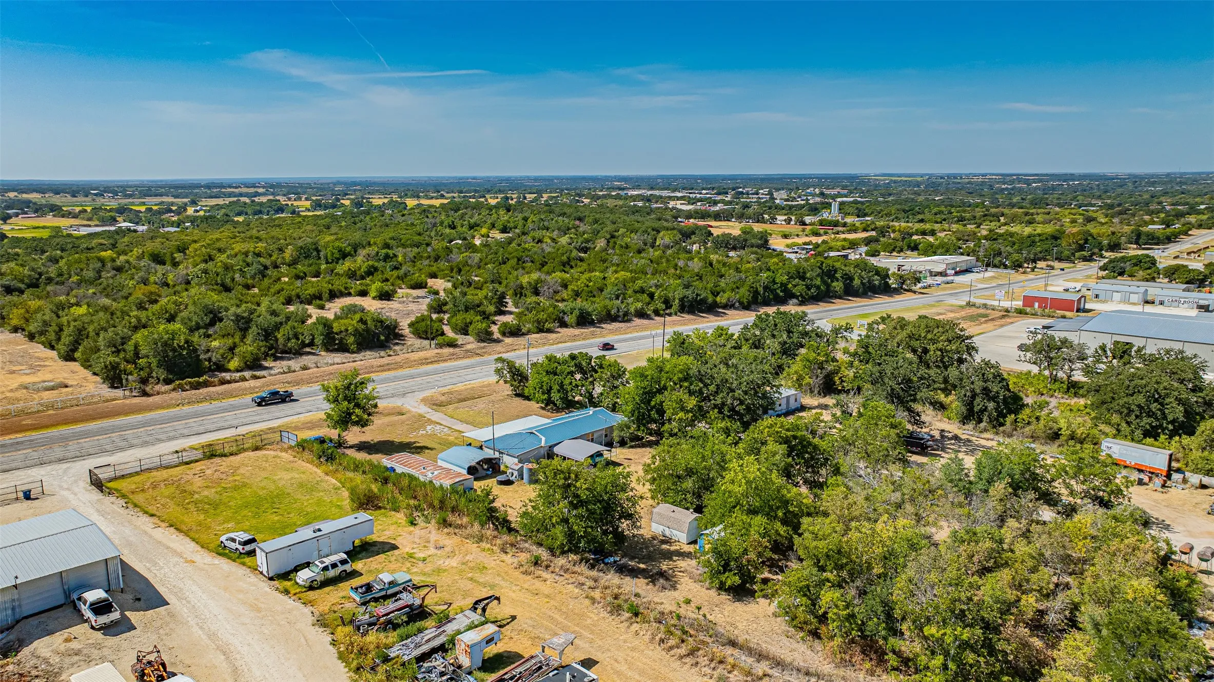 Single Family Residence For Sale in Erath County , 3227 E Washington Street, Stephenville, Texas 76401, 3 Bedroom, 1 Bathroom, Garage spaces, 1,812 Sqft, built in 1961, mls#21369996, Real Estate Agent in Stephenville, Homes For Sale in Erath county, Homes For Sale in Stephenville, Realtor in Stephenville Texas, Real Estate Brokerage Independent Realty Texas, Luminita Cordes Realtor