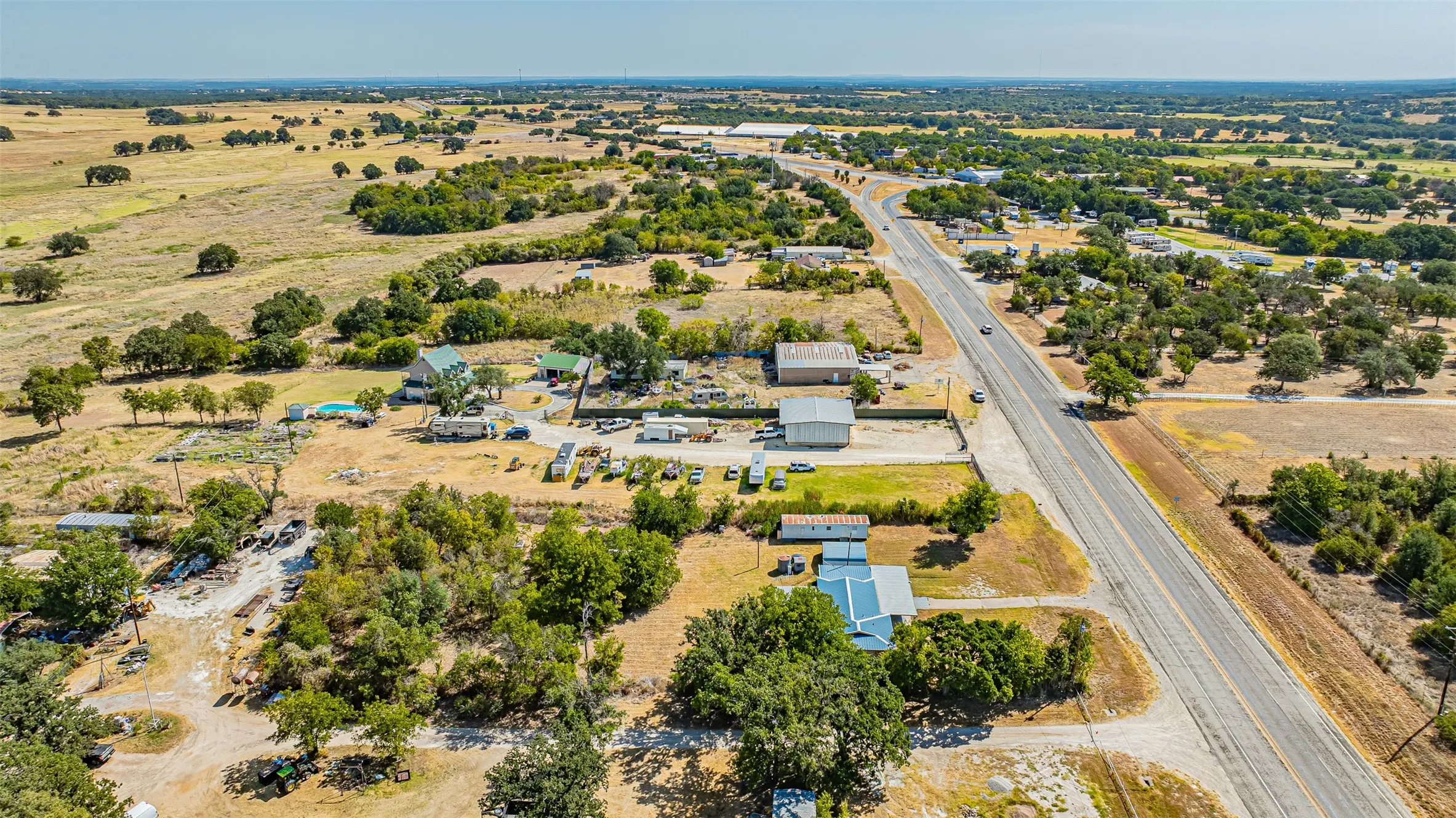 Single Family Residence For Sale in Erath County , 3227 E Washington Street, Stephenville, Texas 76401, 3 Bedroom, 1 Bathroom, Garage spaces, 1,812 Sqft, built in 1961, mls#21369996, Real Estate Agent in Stephenville, Homes For Sale in Erath county, Homes For Sale in Stephenville, Realtor in Stephenville Texas, Real Estate Brokerage Independent Realty Texas, Luminita Cordes Realtor