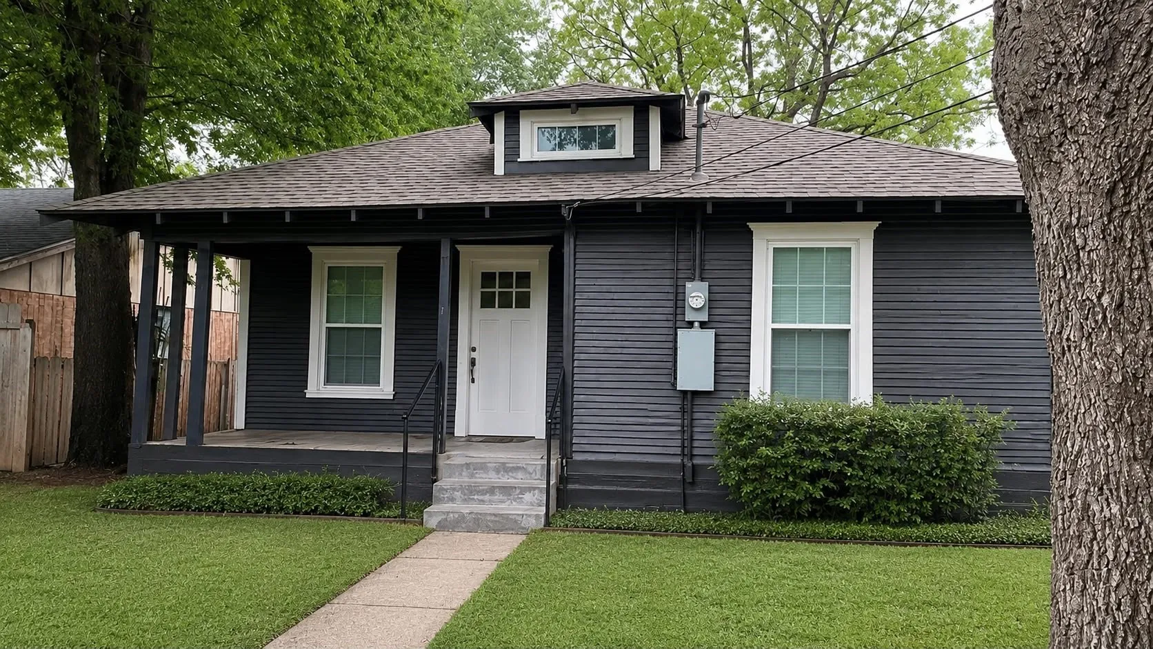 Single Family Residence For Rent in Dallas County , 3831 Bernal Drive, Dallas, Texas 75212, 4 Bedroom, 2 Bathroom, Garage spaces, 1,600 Sqft, built in 1935, mls#21370043, Real Estate Agent in Dallas, Homes For Rent in Dallas county, Homes For Rent in Dallas, Realtor in Dallas Texas, Real Estate Brokerage Independent Realty Texas, Luminita Cordes Realtor