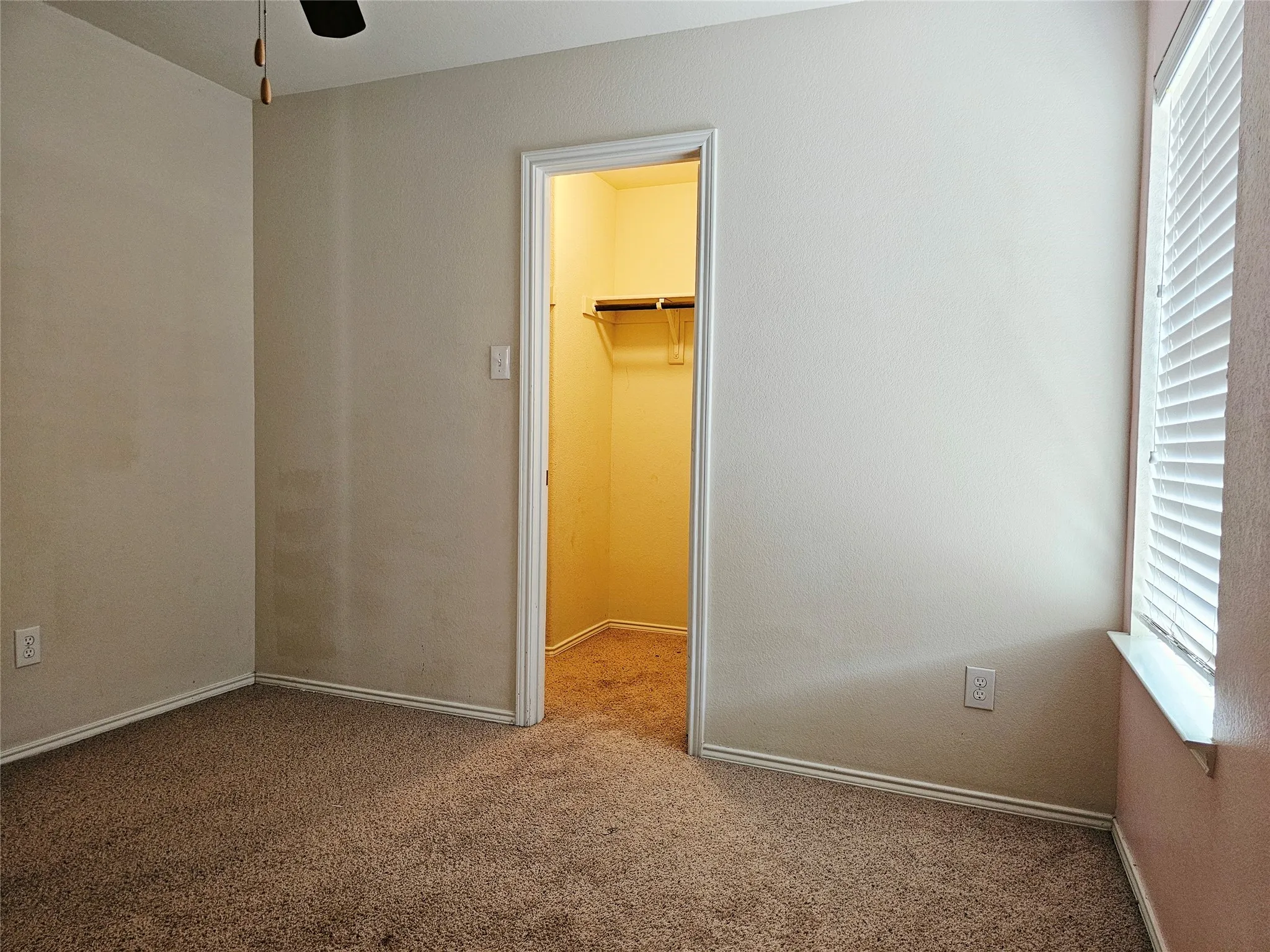 Single Family Residence For Sale in Tarrant County , 1216 Artesia Drive, Fort Worth, Texas 76052, 4 Bedroom, 3 Bathroom, 1 Garage spaces, 1,976 Sqft, built in 2009, mls#21354998, Real Estate Agent in Fort Worth, Homes For Sale in Tarrant county, Homes For Sale in Fort Worth, Realtor in Fort Worth Texas, Real Estate Brokerage Independent Realty Texas, Luminita Cordes Realtor