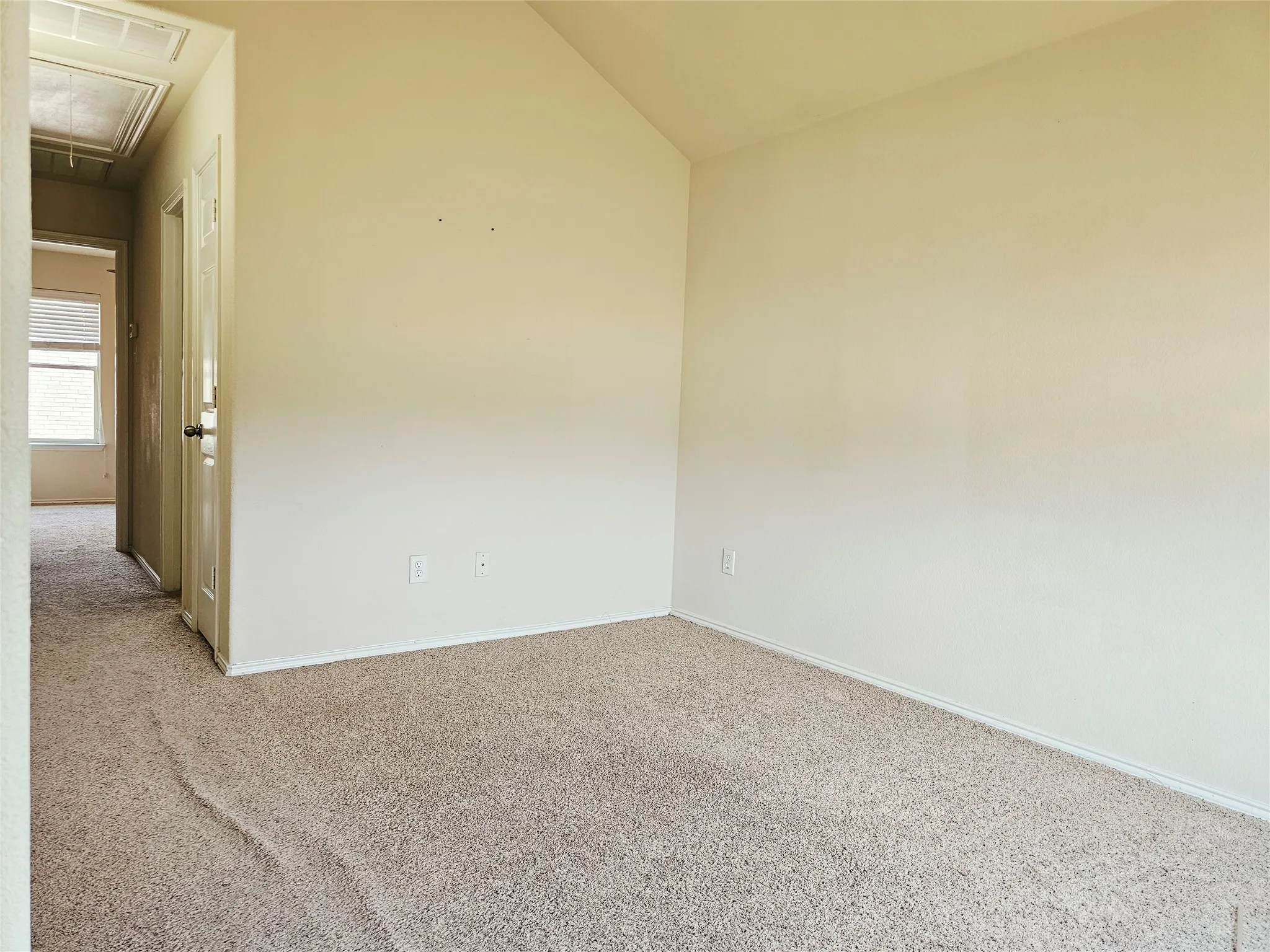 Single Family Residence For Sale in Tarrant County , 1216 Artesia Drive, Fort Worth, Texas 76052, 4 Bedroom, 3 Bathroom, 1 Garage spaces, 1,976 Sqft, built in 2009, mls#21354998, Real Estate Agent in Fort Worth, Homes For Sale in Tarrant county, Homes For Sale in Fort Worth, Realtor in Fort Worth Texas, Real Estate Brokerage Independent Realty Texas, Luminita Cordes Realtor