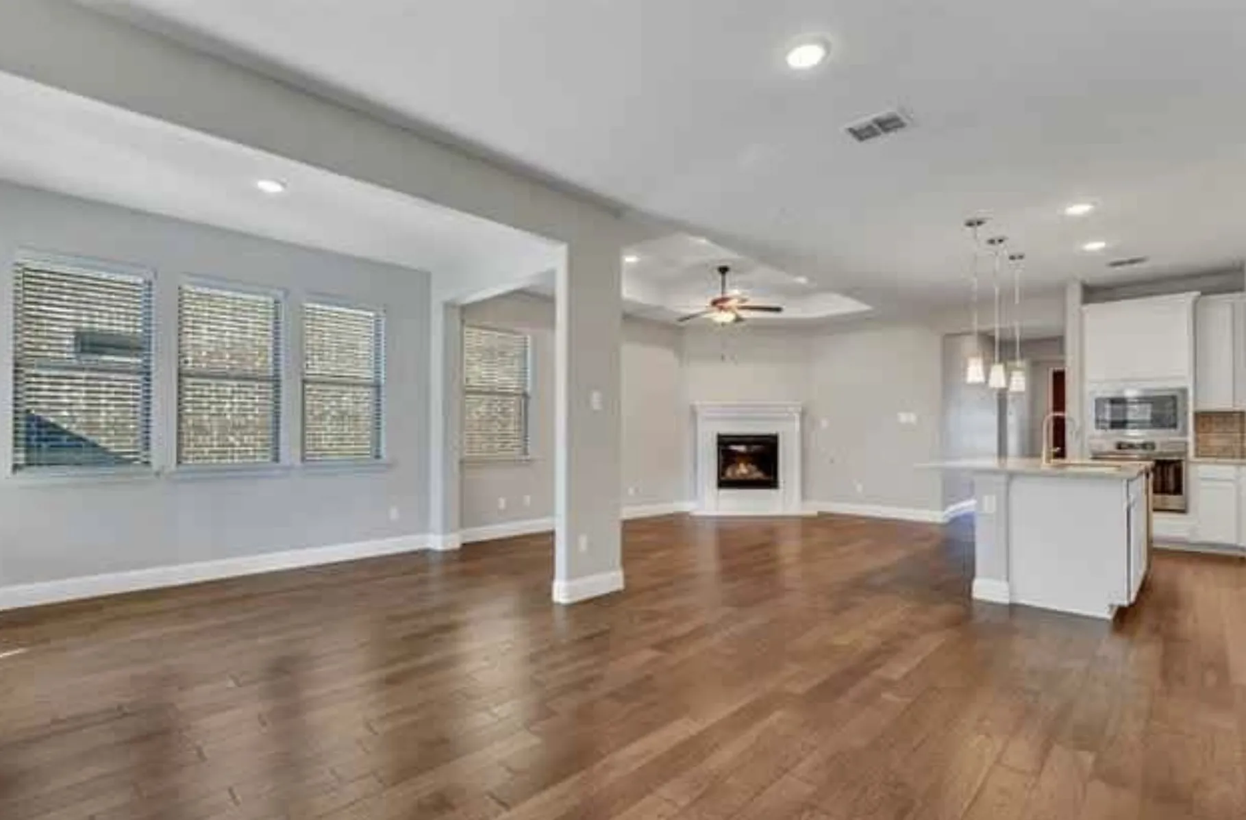 Single Family Residence For Rent in Collin County , 1624 Sweetwater Way, Celina, Texas 75009, 3 Bedroom, 2 Bathroom, 2 Garage spaces, 1,673 Sqft, built in 2018, mls#21367668, Real Estate Agent in Celina, Homes For Rent in Collin county, Homes For Rent in Celina, Realtor in Celina Texas, Real Estate Brokerage Independent Realty Texas, Luminita Cordes Realtor