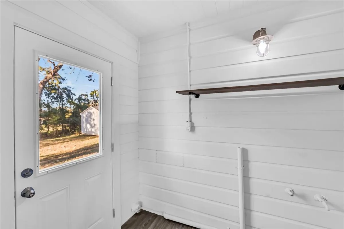 Single Family Residence For Sale in Mc Lennan County , 211 W Stegall Drive, Robinson, Texas 76706, 3 Bedroom, 1 Bathroom, Garage spaces, 1,286 Sqft, built in 1960, mls#21367894, Real Estate Agent in Robinson, Homes For Sale in Mc Lennan county, Homes For Sale in Robinson, Realtor in Robinson Texas, Real Estate Brokerage Independent Realty Texas, Luminita Cordes Realtor