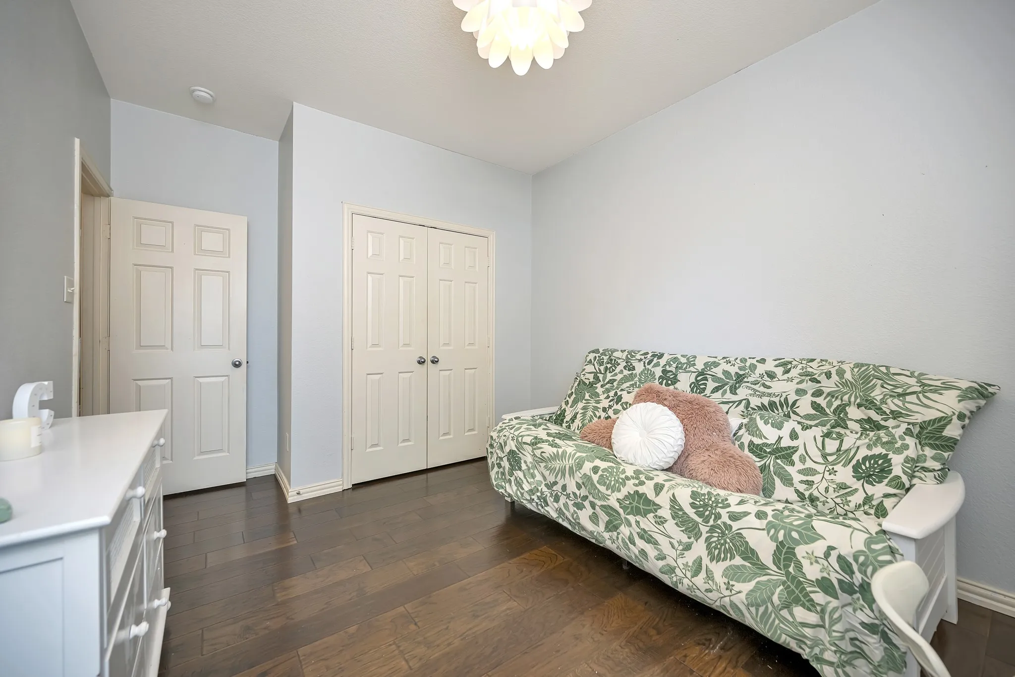Single Family Residence For Sale in Tarrant County , 4985 Obrien Way, Fort Worth, Texas 76244, 3 Bedroom, 2 Bathroom, 2 Garage spaces, 2,139 Sqft, built in 2004, mls#21359713, Real Estate Agent in Fort Worth, Homes For Sale in Tarrant county, Homes For Sale in Fort Worth, Realtor in Fort Worth Texas, Real Estate Brokerage Independent Realty Texas, Luminita Cordes Realtor