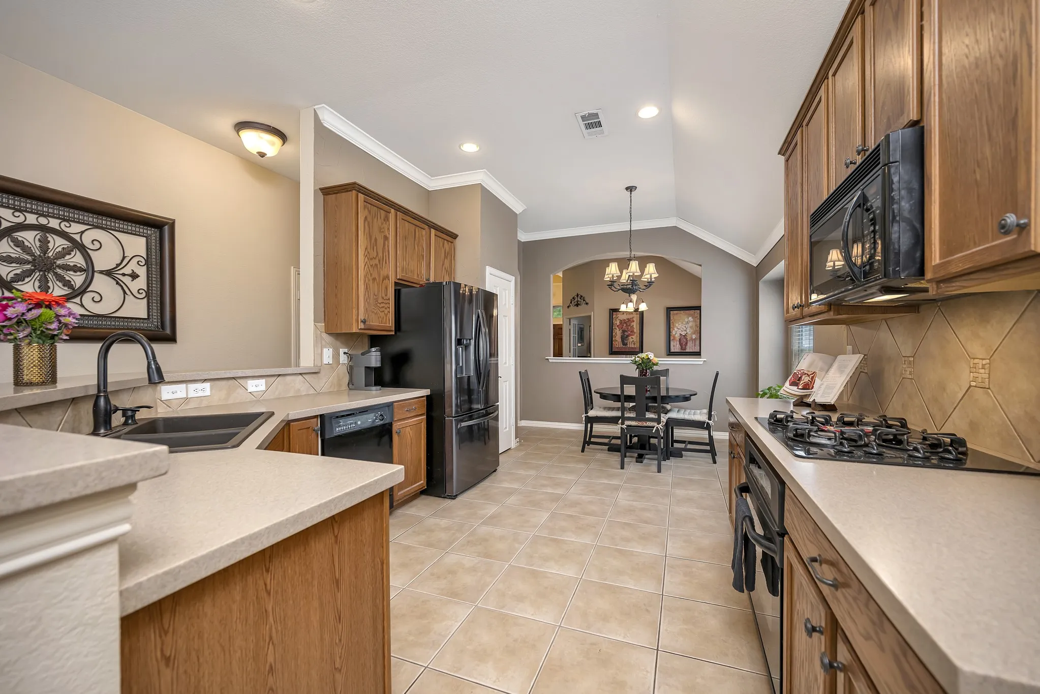 Single Family Residence For Sale in Tarrant County , 4985 Obrien Way, Fort Worth, Texas 76244, 3 Bedroom, 2 Bathroom, 2 Garage spaces, 2,139 Sqft, built in 2004, mls#21359713, Real Estate Agent in Fort Worth, Homes For Sale in Tarrant county, Homes For Sale in Fort Worth, Realtor in Fort Worth Texas, Real Estate Brokerage Independent Realty Texas, Luminita Cordes Realtor