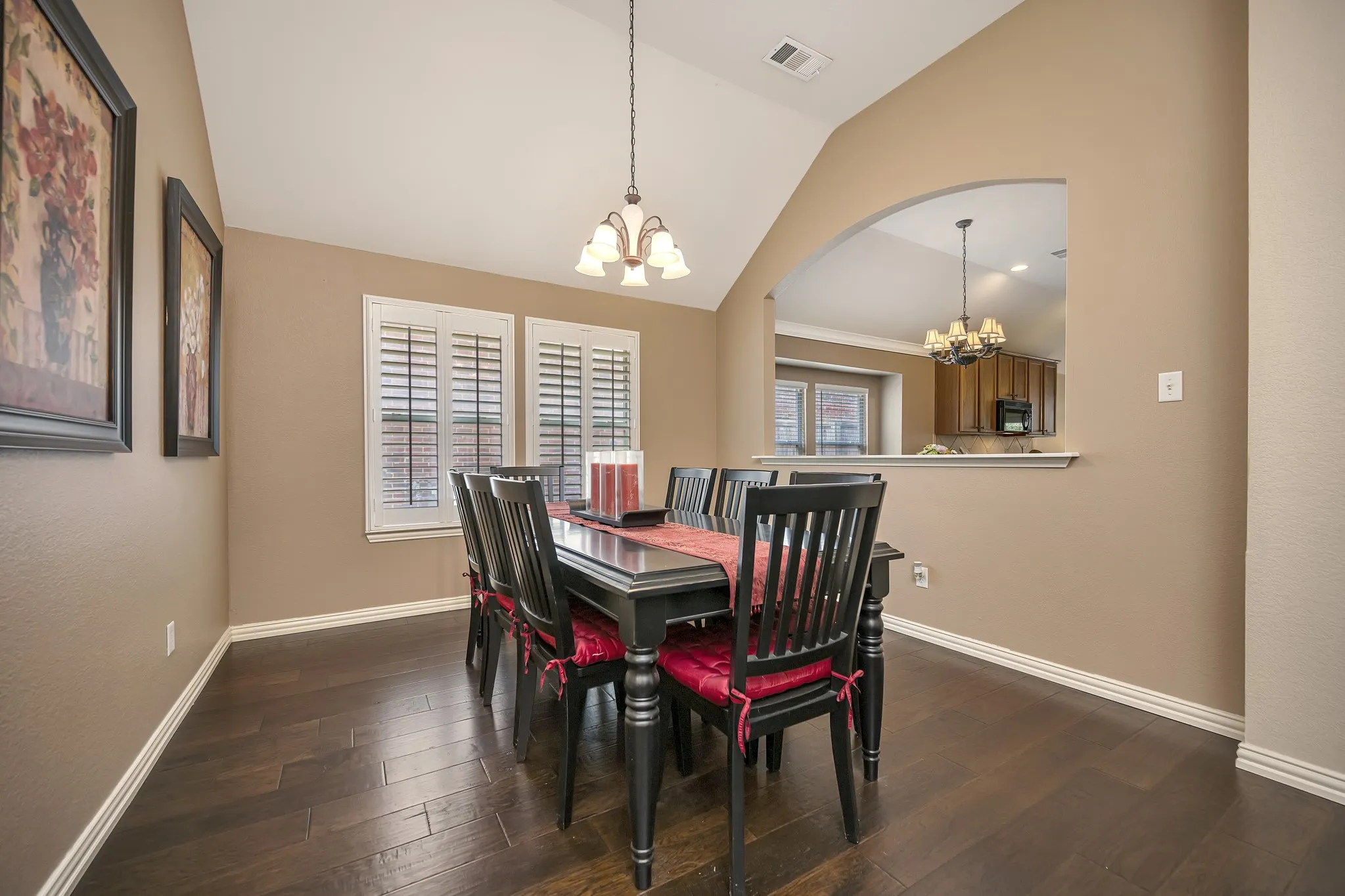 Single Family Residence For Sale in Tarrant County , 4985 Obrien Way, Fort Worth, Texas 76244, 3 Bedroom, 2 Bathroom, 2 Garage spaces, 2,139 Sqft, built in 2004, mls#21359713, Real Estate Agent in Fort Worth, Homes For Sale in Tarrant county, Homes For Sale in Fort Worth, Realtor in Fort Worth Texas, Real Estate Brokerage Independent Realty Texas, Luminita Cordes Realtor