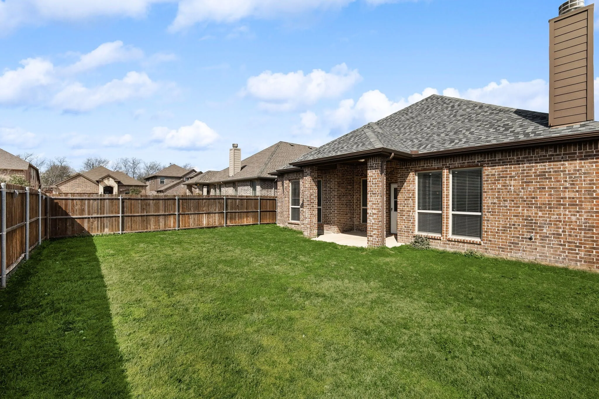 Single Family Residence For Rent in Tarrant County , 5112 Ambergris Trail, Fort Worth, Texas 76244, 3 Bedroom, 2 Bathroom, 2 Garage spaces, 2,145 Sqft, built in 2016, mls#21362958, Real Estate Agent in Fort Worth, Homes For Rent in Tarrant county, Homes For Rent in Fort Worth, Realtor in Fort Worth Texas, Real Estate Brokerage Independent Realty Texas, Luminita Cordes Realtor