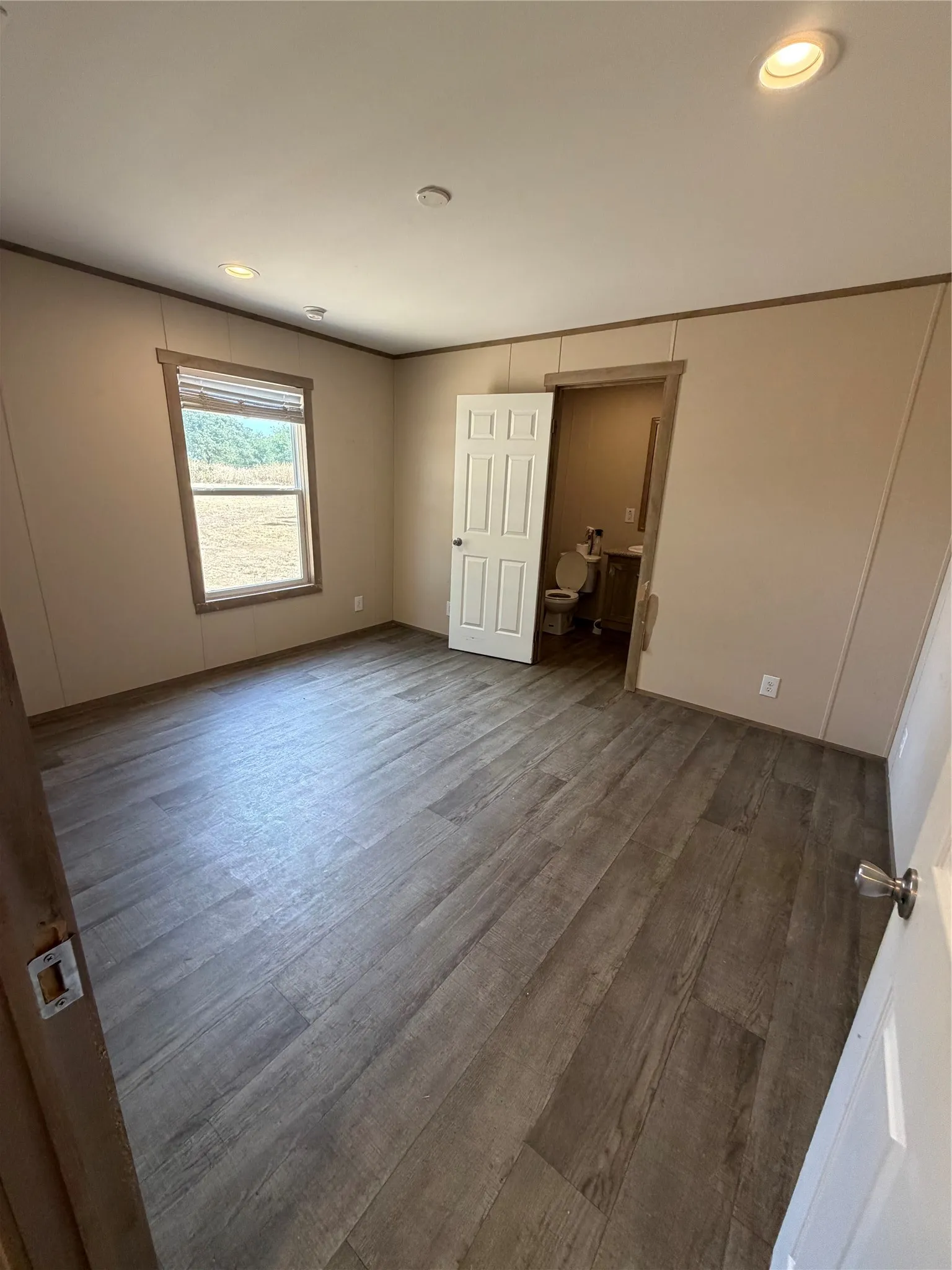 Mobile Home For Sale in Montague County , 249 Hildreth Pool Road, Bowie, Texas 76230, 3 Bedroom, 2 Bathroom, Garage spaces, 924 Sqft, built in 2021, mls#21368747, Real Estate Agent in Bowie, Homes For Sale in Montague county, Homes For Sale in Bowie, Realtor in Bowie Texas, Real Estate Brokerage Independent Realty Texas, Luminita Cordes Realtor