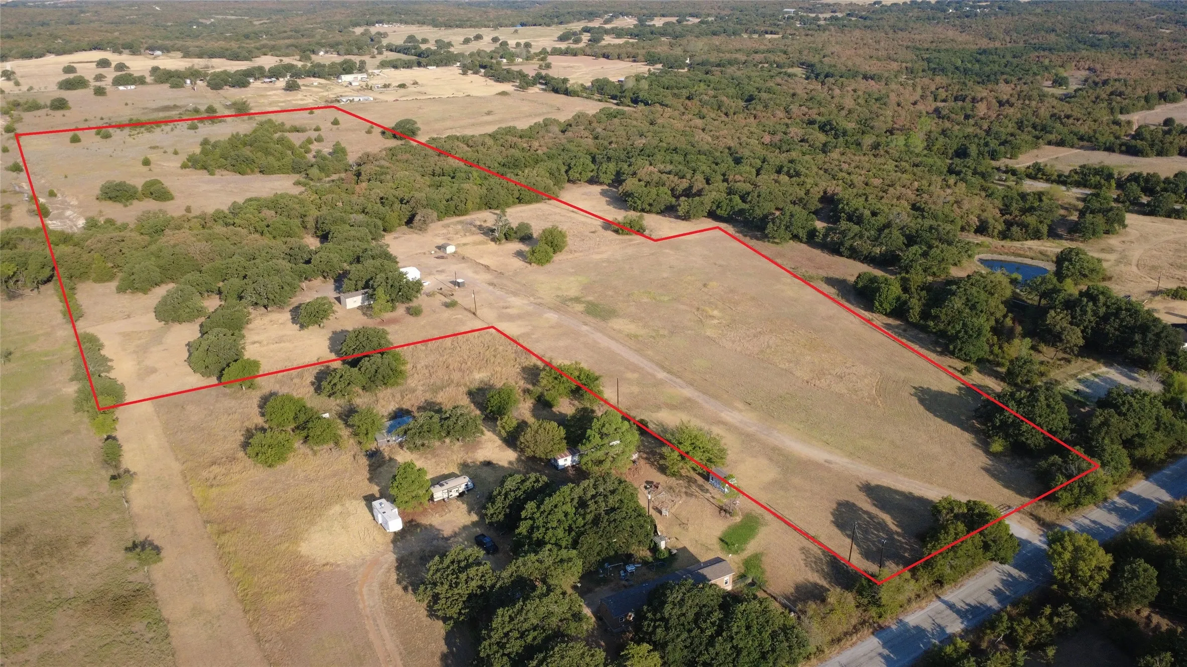 Mobile Home For Sale in Montague County , 249 Hildreth Pool Road, Bowie, Texas 76230, 3 Bedroom, 2 Bathroom, Garage spaces, 924 Sqft, built in 2021, mls#21368747, Real Estate Agent in Bowie, Homes For Sale in Montague county, Homes For Sale in Bowie, Realtor in Bowie Texas, Real Estate Brokerage Independent Realty Texas, Luminita Cordes Realtor