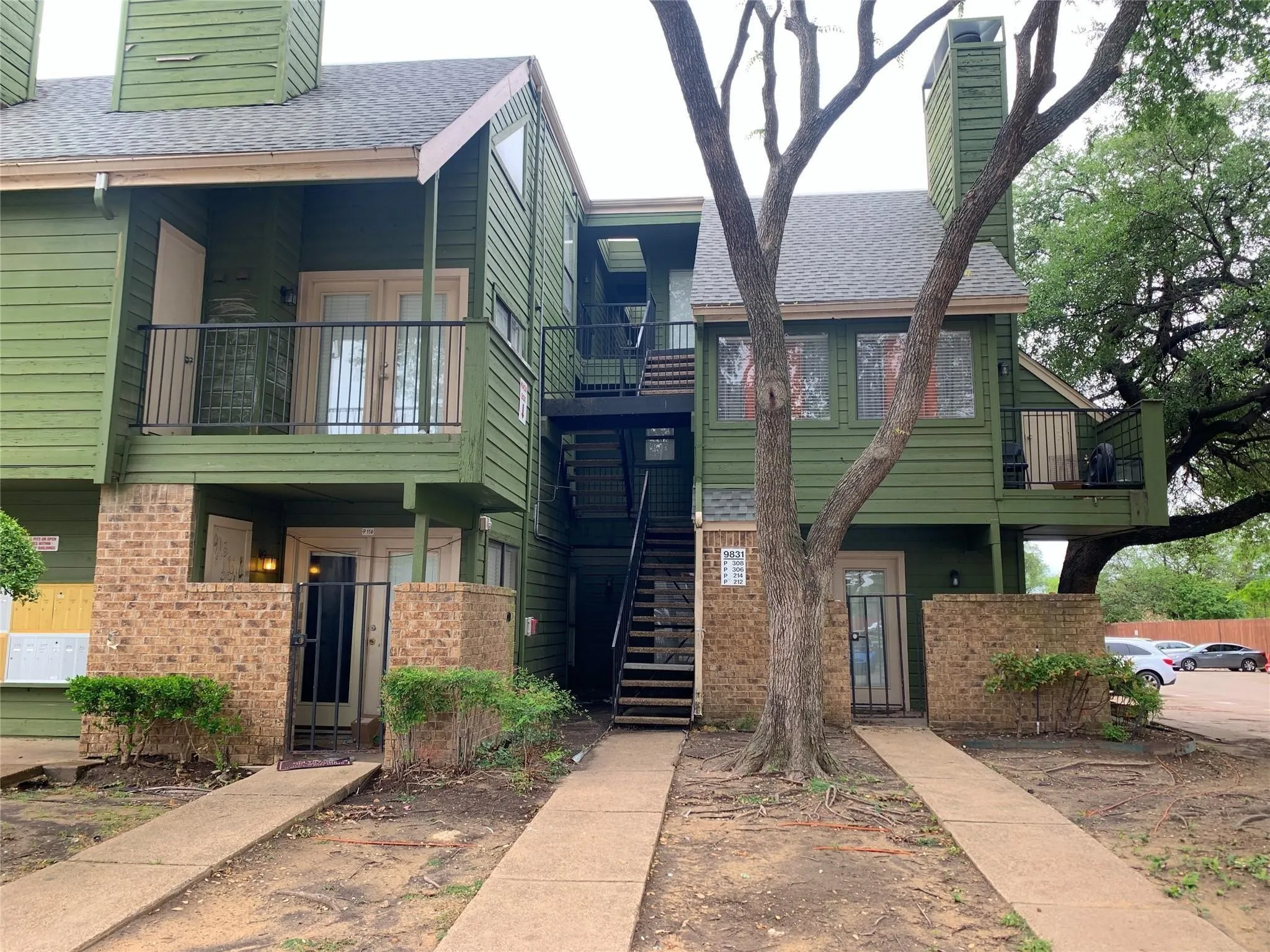 Condominium For Rent in Dallas County , 9831 Walnut Street P308, Dallas, Texas 75243, 1 Bedroom, 1 Bathroom, Garage spaces, 423 Sqft, built in 1983, mls#21369993, Real Estate Agent in Dallas, Homes For Rent in Dallas county, Homes For Rent in Dallas, Realtor in Dallas Texas, Real Estate Brokerage Independent Realty Texas, Luminita Cordes Realtor
