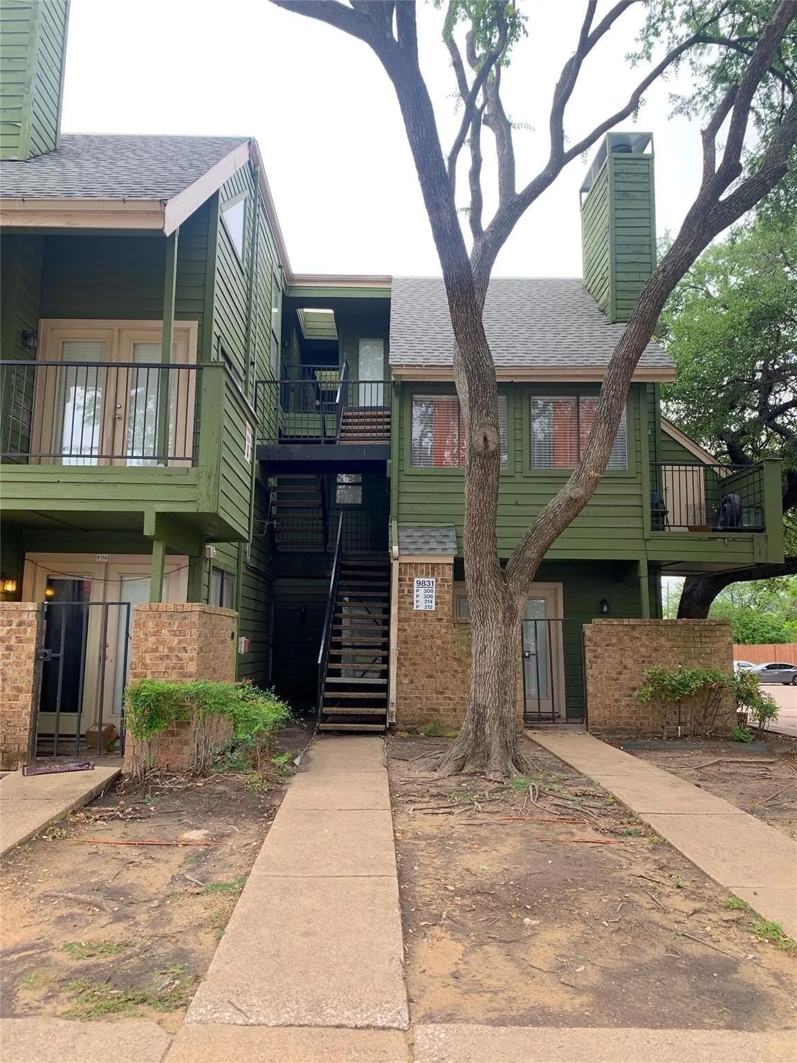 Condominium For Rent in Dallas County , 9831 Walnut Street P308, Dallas, Texas 75243, 1 Bedroom, 1 Bathroom, Garage spaces, 423 Sqft, built in 1983, mls#21369993, Real Estate Agent in Dallas, Homes For Rent in Dallas county, Homes For Rent in Dallas, Realtor in Dallas Texas, Real Estate Brokerage Independent Realty Texas, Luminita Cordes Realtor