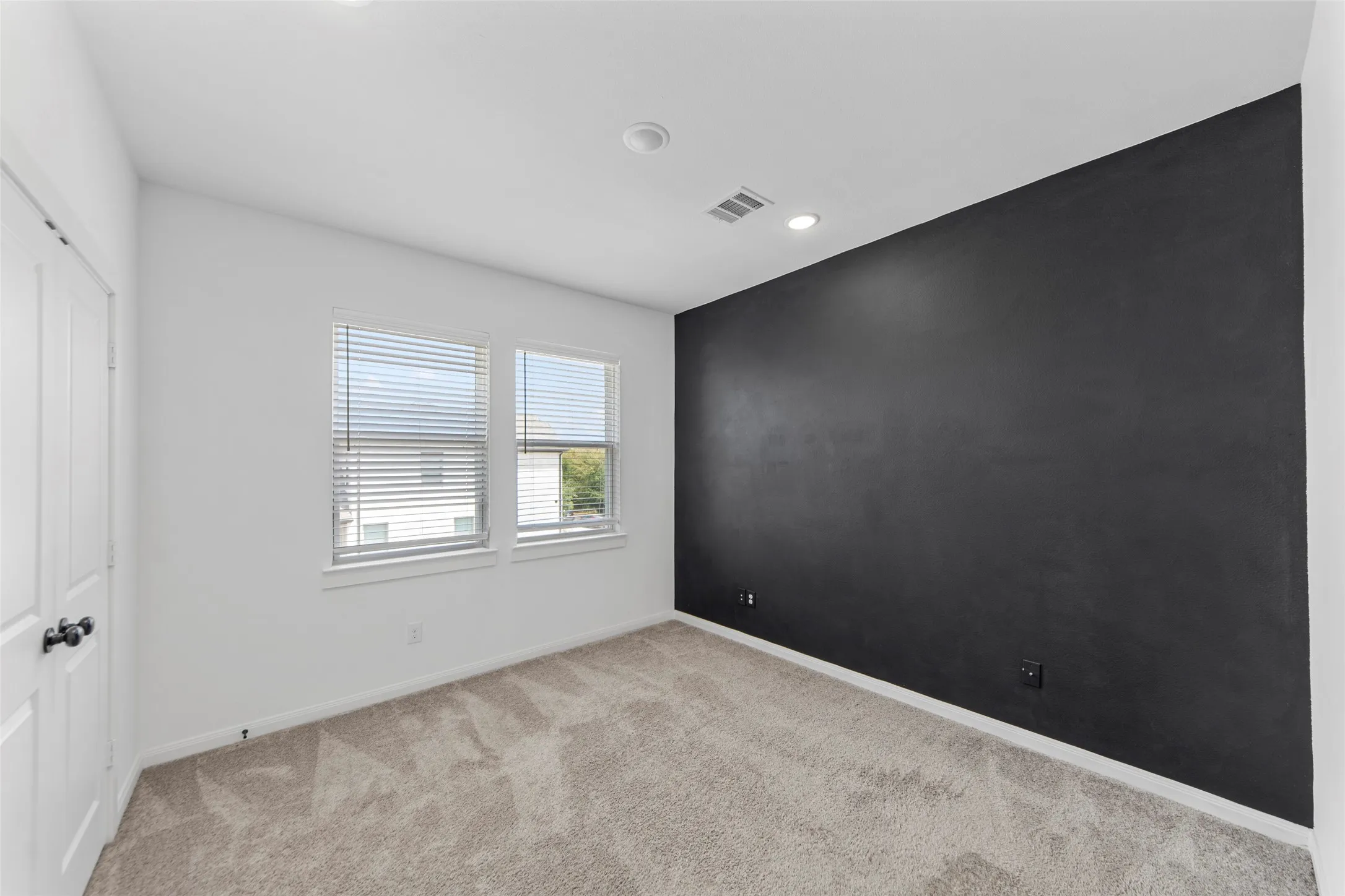 Single Family Residence For Rent in Collin County , 4851 Miles Way, Fairview, Texas 75069, 4 Bedroom, 4 Bathroom, 2 Garage spaces, 3,098 Sqft, built in 2020, mls#21370063, Real Estate Agent in Fairview, Homes For Rent in Collin county, Homes For Rent in Fairview, Realtor in Fairview Texas, Real Estate Brokerage Independent Realty Texas, Luminita Cordes Realtor