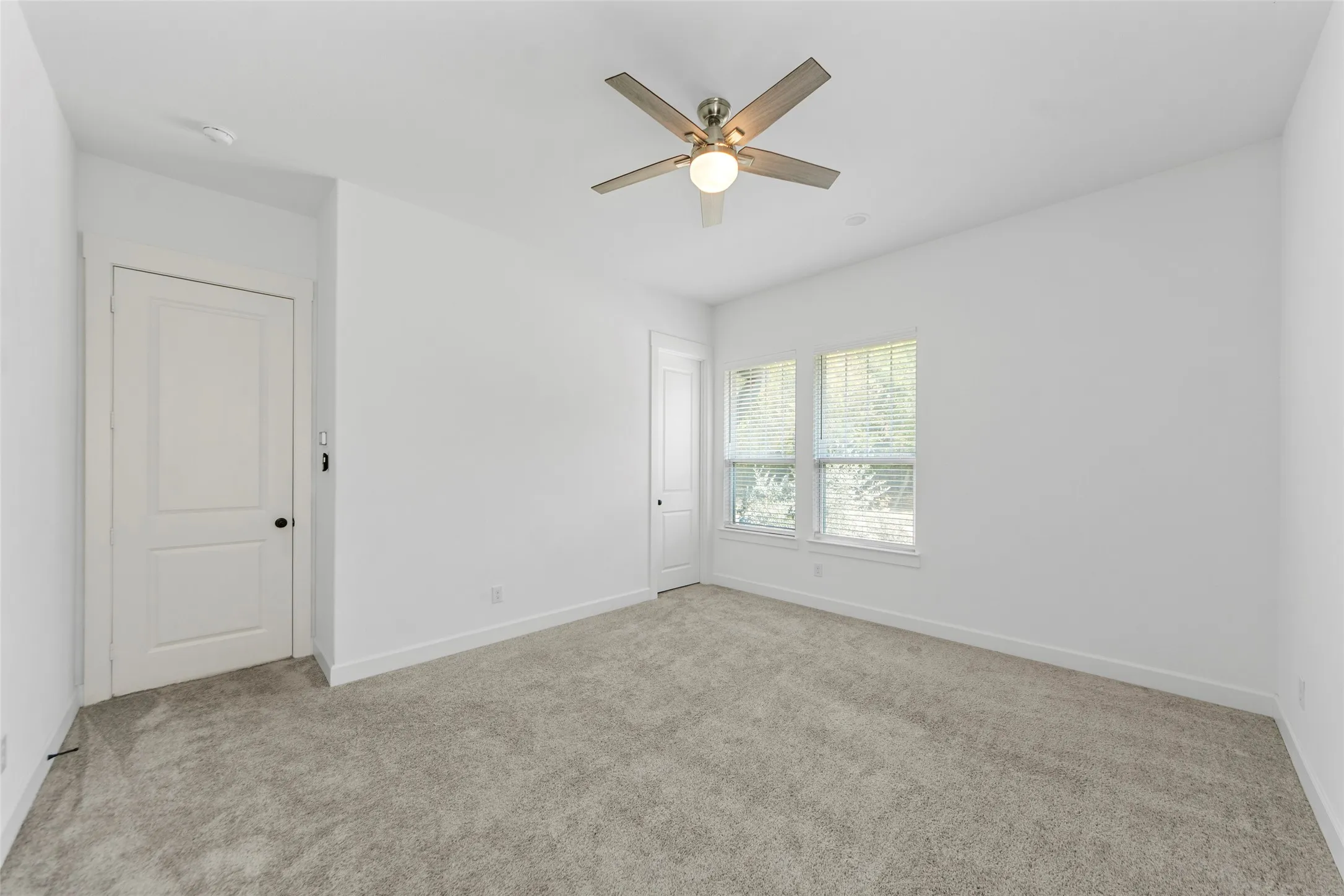 Single Family Residence For Rent in Collin County , 4851 Miles Way, Fairview, Texas 75069, 4 Bedroom, 4 Bathroom, 2 Garage spaces, 3,098 Sqft, built in 2020, mls#21370063, Real Estate Agent in Fairview, Homes For Rent in Collin county, Homes For Rent in Fairview, Realtor in Fairview Texas, Real Estate Brokerage Independent Realty Texas, Luminita Cordes Realtor