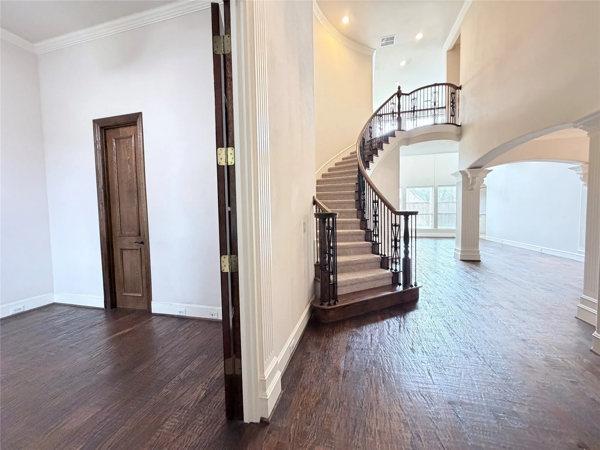 Single Family Residence For Rent in Denton County , 4419 Donegal Drive, Frisco, Texas 75034, 5 Bedroom, 9 Bathroom, 2 Garage spaces, 4,120 Sqft, built in 2004, mls#21370066, Real Estate Agent in Frisco, Homes For Rent in Denton county, Homes For Rent in Frisco, Realtor in Frisco Texas, Real Estate Brokerage Independent Realty Texas, Luminita Cordes Realtor
