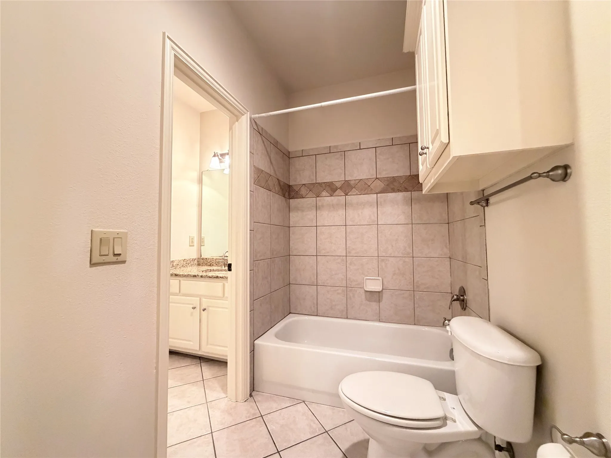 Single Family Residence For Rent in Denton County , 4419 Donegal Drive, Frisco, Texas 75034, 5 Bedroom, 9 Bathroom, 2 Garage spaces, 4,120 Sqft, built in 2004, mls#21370066, Real Estate Agent in Frisco, Homes For Rent in Denton county, Homes For Rent in Frisco, Realtor in Frisco Texas, Real Estate Brokerage Independent Realty Texas, Luminita Cordes Realtor