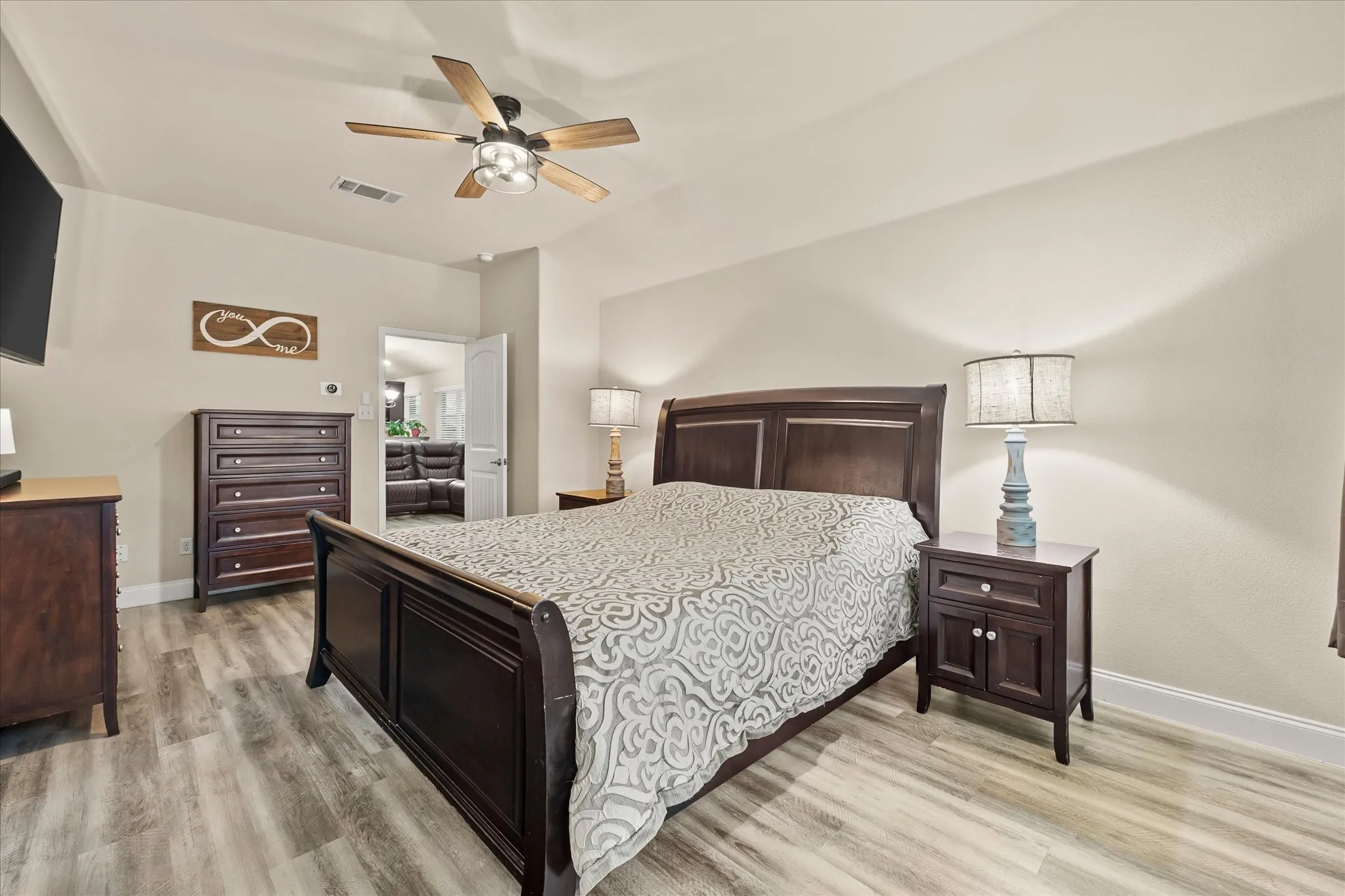 Single Family Residence For Sale in Hunt County , 1316 Sweetgum Drive, Royse City, Texas 75189, 3 Bedroom, 2 Bathroom, 2 Garage spaces, 1,419 Sqft, built in 2014, mls#21369942, Real Estate Agent in Royse City, Homes For Sale in Hunt county, Homes For Sale in Royse City, Realtor in Royse City Texas, Real Estate Brokerage Independent Realty Texas, Luminita Cordes Realtor