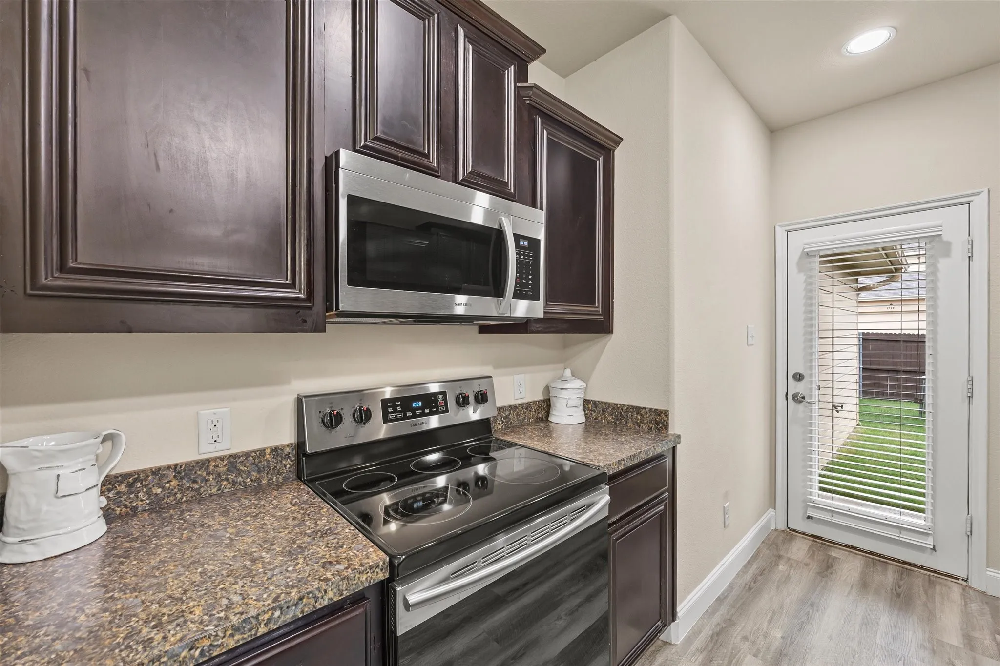 Single Family Residence For Sale in Hunt County , 1316 Sweetgum Drive, Royse City, Texas 75189, 3 Bedroom, 2 Bathroom, 2 Garage spaces, 1,419 Sqft, built in 2014, mls#21369942, Real Estate Agent in Royse City, Homes For Sale in Hunt county, Homes For Sale in Royse City, Realtor in Royse City Texas, Real Estate Brokerage Independent Realty Texas, Luminita Cordes Realtor