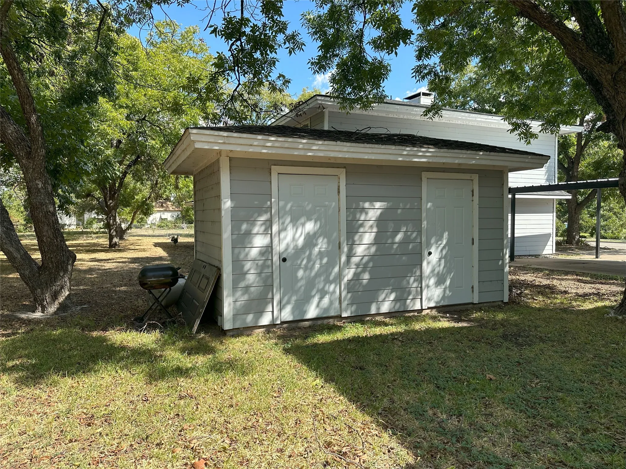 Duplex For Rent in Hood County , 204 E Rucker Street, Granbury, Texas 76048, 2 Bedroom, 3 Bathroom, Garage spaces, 1,508 Sqft, built in 1977, mls#21369254, Real Estate Agent in Granbury, Homes For Rent in Hood county, Homes For Rent in Granbury, Realtor in Granbury Texas, Real Estate Brokerage Independent Realty Texas, Luminita Cordes Realtor
