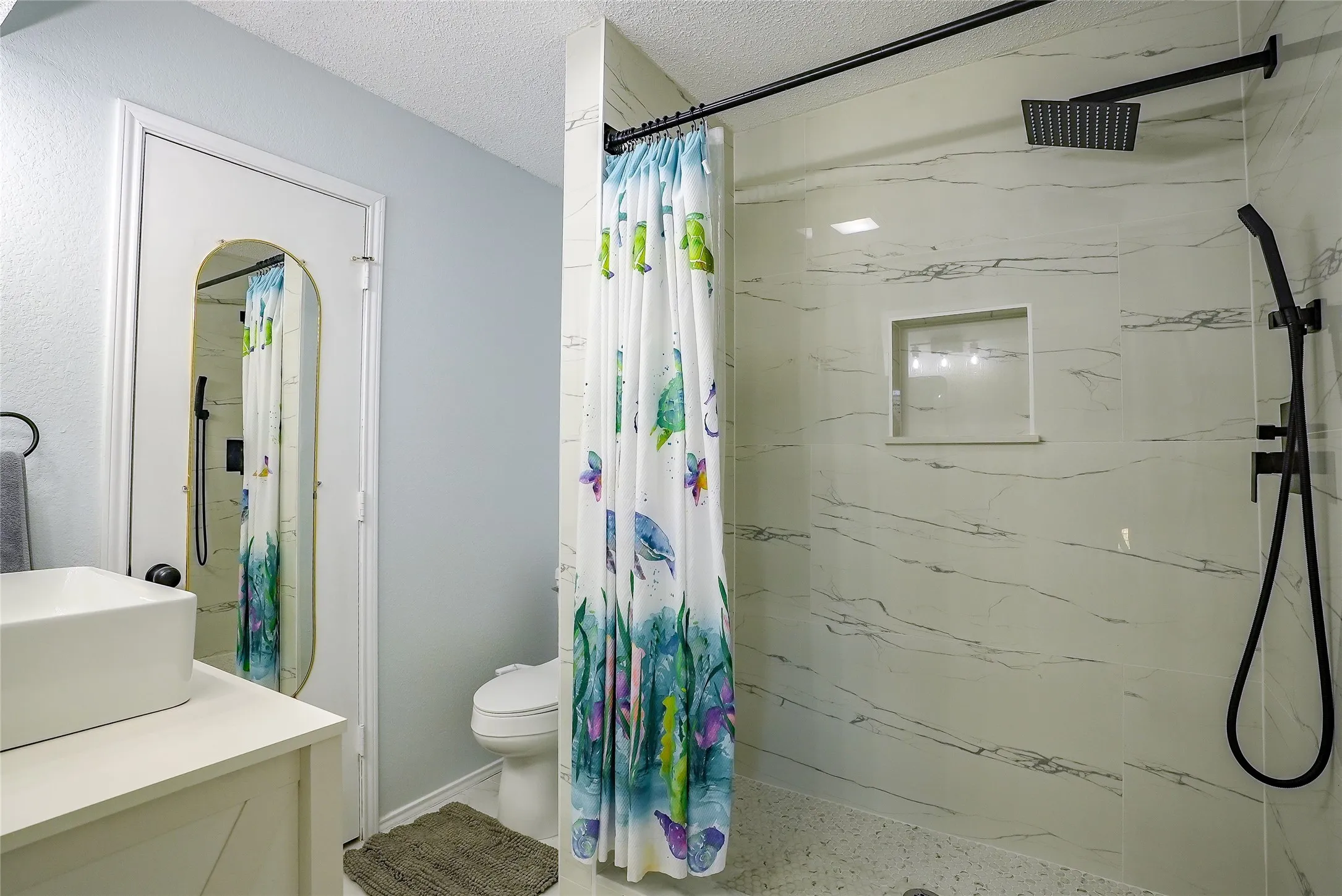 Single Family Residence For Sale in Tarrant County , 8021 Pebblebrook Drive, Watauga, Texas 76148, 2 Bedroom, 2 Bathroom, 2 Garage spaces, 1,041 Sqft, built in 1983, mls#21369670, Real Estate Agent in Watauga, Homes For Sale in Tarrant county, Homes For Sale in Watauga, Realtor in Watauga Texas, Real Estate Brokerage Independent Realty Texas, Luminita Cordes Realtor