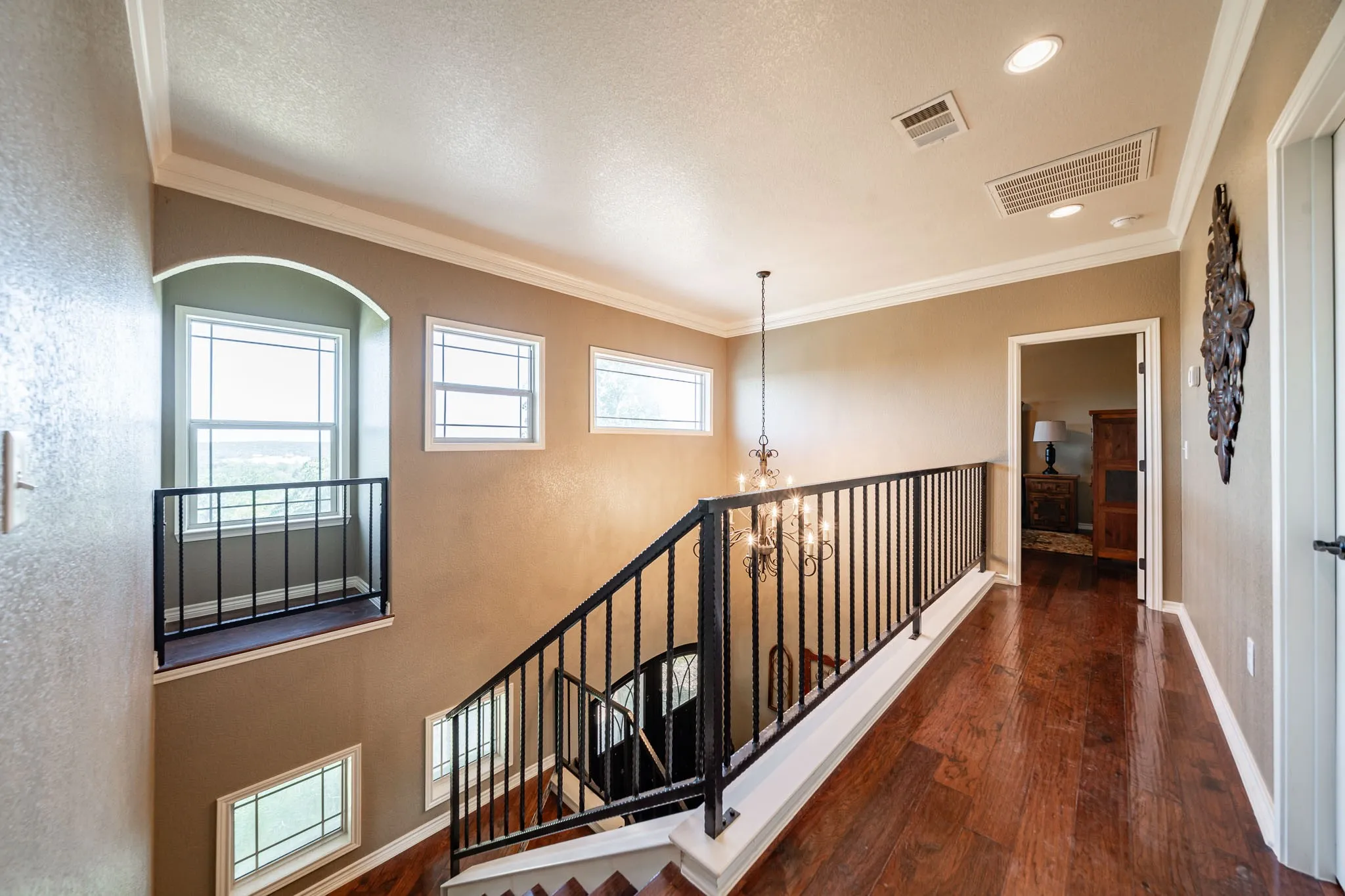 Single Family Residence For Sale in Coryell County , 119 Cedar Lane, Gatesville, Texas 76528, 3 Bedroom, 3 Bathroom, 2 Garage spaces, 2,923 Sqft, built in 2012, mls#21370019, Real Estate Agent in Gatesville, Homes For Sale in Coryell county, Homes For Sale in Gatesville, Realtor in Gatesville Texas, Real Estate Brokerage Independent Realty Texas, Luminita Cordes Realtor