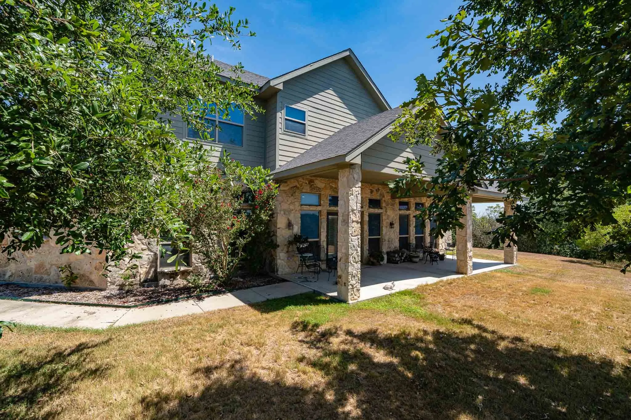 Single Family Residence For Sale in Coryell County , 119 Cedar Lane, Gatesville, Texas 76528, 3 Bedroom, 3 Bathroom, 2 Garage spaces, 2,923 Sqft, built in 2012, mls#21370019, Real Estate Agent in Gatesville, Homes For Sale in Coryell county, Homes For Sale in Gatesville, Realtor in Gatesville Texas, Real Estate Brokerage Independent Realty Texas, Luminita Cordes Realtor