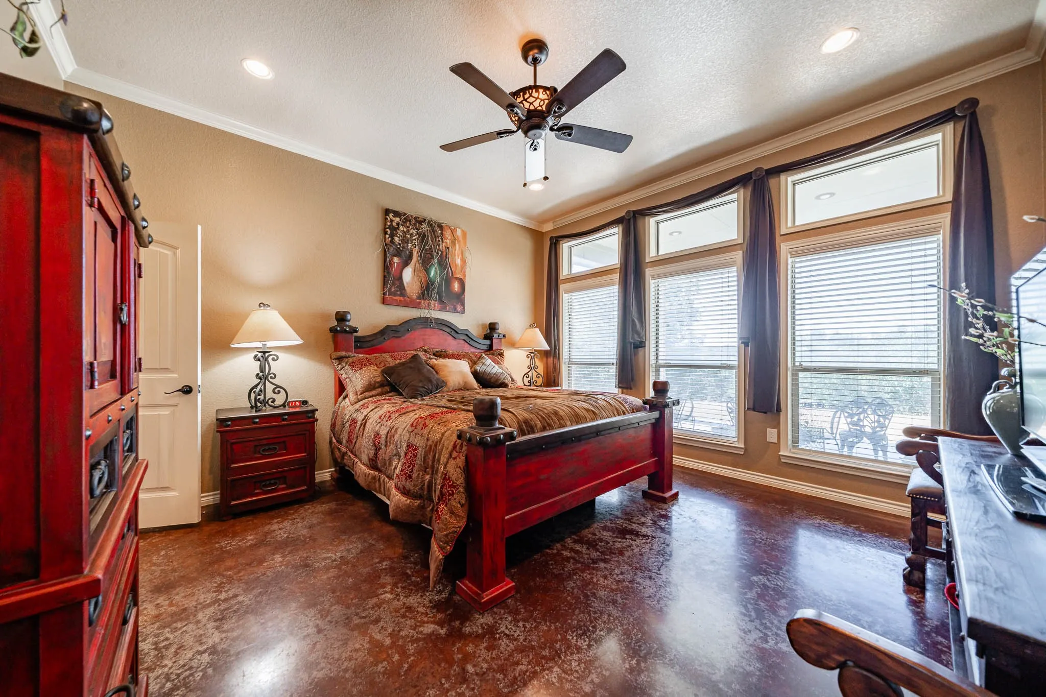Single Family Residence For Sale in Coryell County , 119 Cedar Lane, Gatesville, Texas 76528, 3 Bedroom, 3 Bathroom, 2 Garage spaces, 2,923 Sqft, built in 2012, mls#21370019, Real Estate Agent in Gatesville, Homes For Sale in Coryell county, Homes For Sale in Gatesville, Realtor in Gatesville Texas, Real Estate Brokerage Independent Realty Texas, Luminita Cordes Realtor