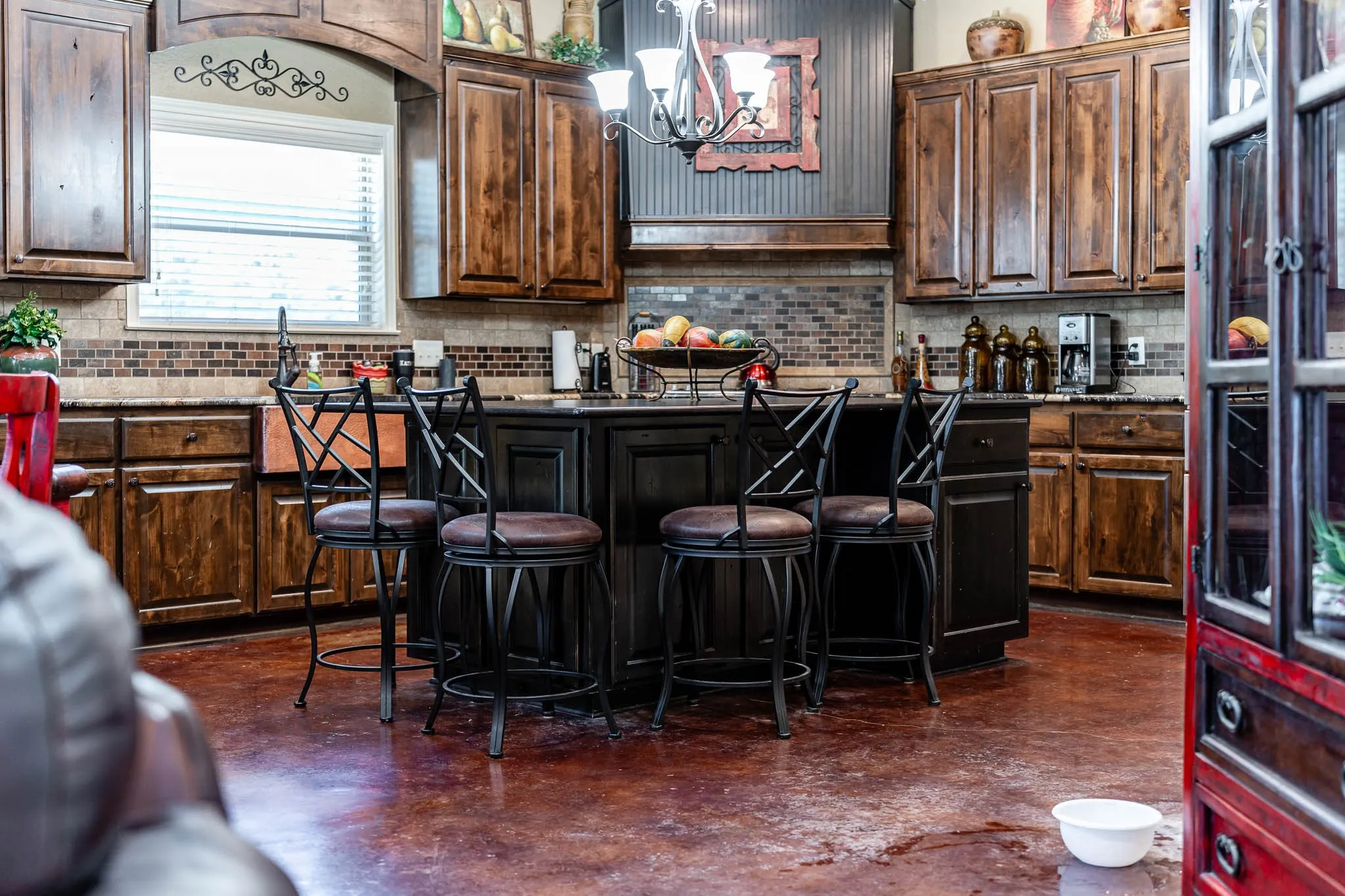 Single Family Residence For Sale in Coryell County , 119 Cedar Lane, Gatesville, Texas 76528, 3 Bedroom, 3 Bathroom, 2 Garage spaces, 2,923 Sqft, built in 2012, mls#21370019, Real Estate Agent in Gatesville, Homes For Sale in Coryell county, Homes For Sale in Gatesville, Realtor in Gatesville Texas, Real Estate Brokerage Independent Realty Texas, Luminita Cordes Realtor