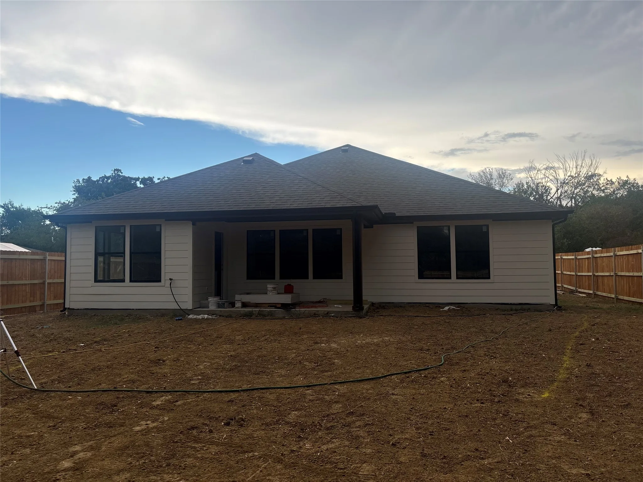Single Family Residence For Sale in Navarro County , 602 N 33RD Street, Corsicana, Texas 75110, 4 Bedroom, 2 Bathroom, 2 Garage spaces, 1,753 Sqft, built in 2026, mls#21369975, Real Estate Agent in Corsicana, Homes For Sale in Navarro county, Homes For Sale in Corsicana, Realtor in Corsicana Texas, Real Estate Brokerage Independent Realty Texas, Luminita Cordes Realtor