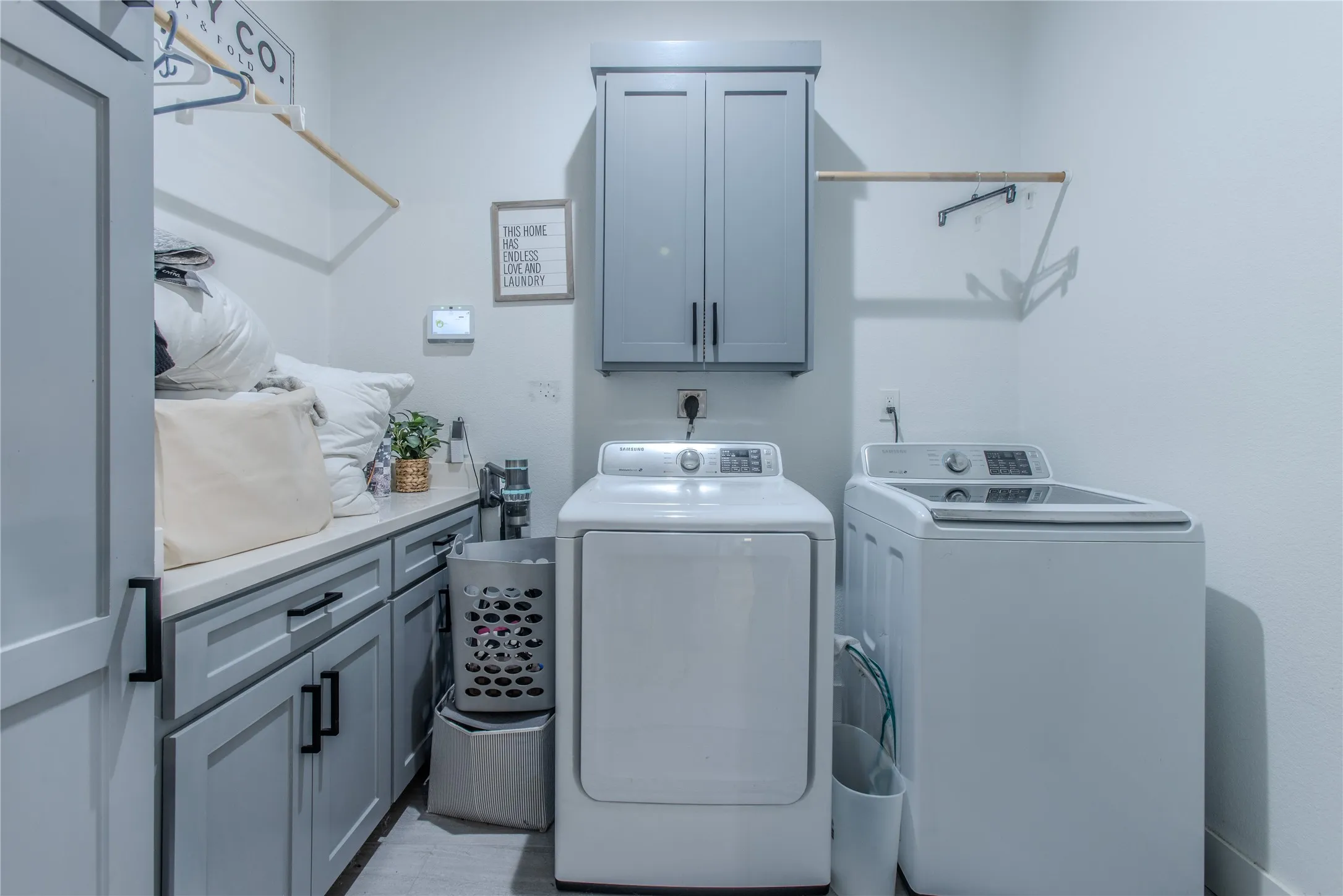 Single Family Residence For Sale in Mc Lennan County , 116 Indian Trails Road, Riesel, Texas 76682, 3 Bedroom, 2 Bathroom, 2 Garage spaces, 2,085 Sqft, built in 2022, mls#21365105, Real Estate Agent in Riesel, Homes For Sale in Mc Lennan county, Homes For Sale in Riesel, Realtor in Riesel Texas, Real Estate Brokerage Independent Realty Texas, Luminita Cordes Realtor