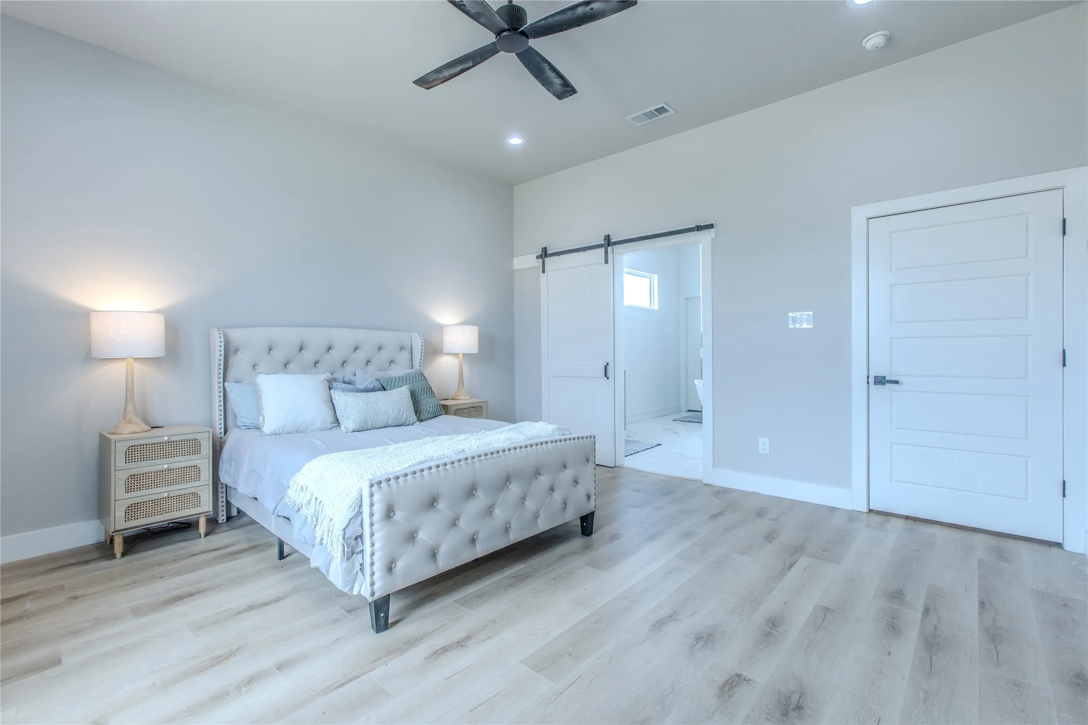 Single Family Residence For Sale in Mc Lennan County , 116 Indian Trails Road, Riesel, Texas 76682, 3 Bedroom, 2 Bathroom, 2 Garage spaces, 2,085 Sqft, built in 2022, mls#21365105, Real Estate Agent in Riesel, Homes For Sale in Mc Lennan county, Homes For Sale in Riesel, Realtor in Riesel Texas, Real Estate Brokerage Independent Realty Texas, Luminita Cordes Realtor