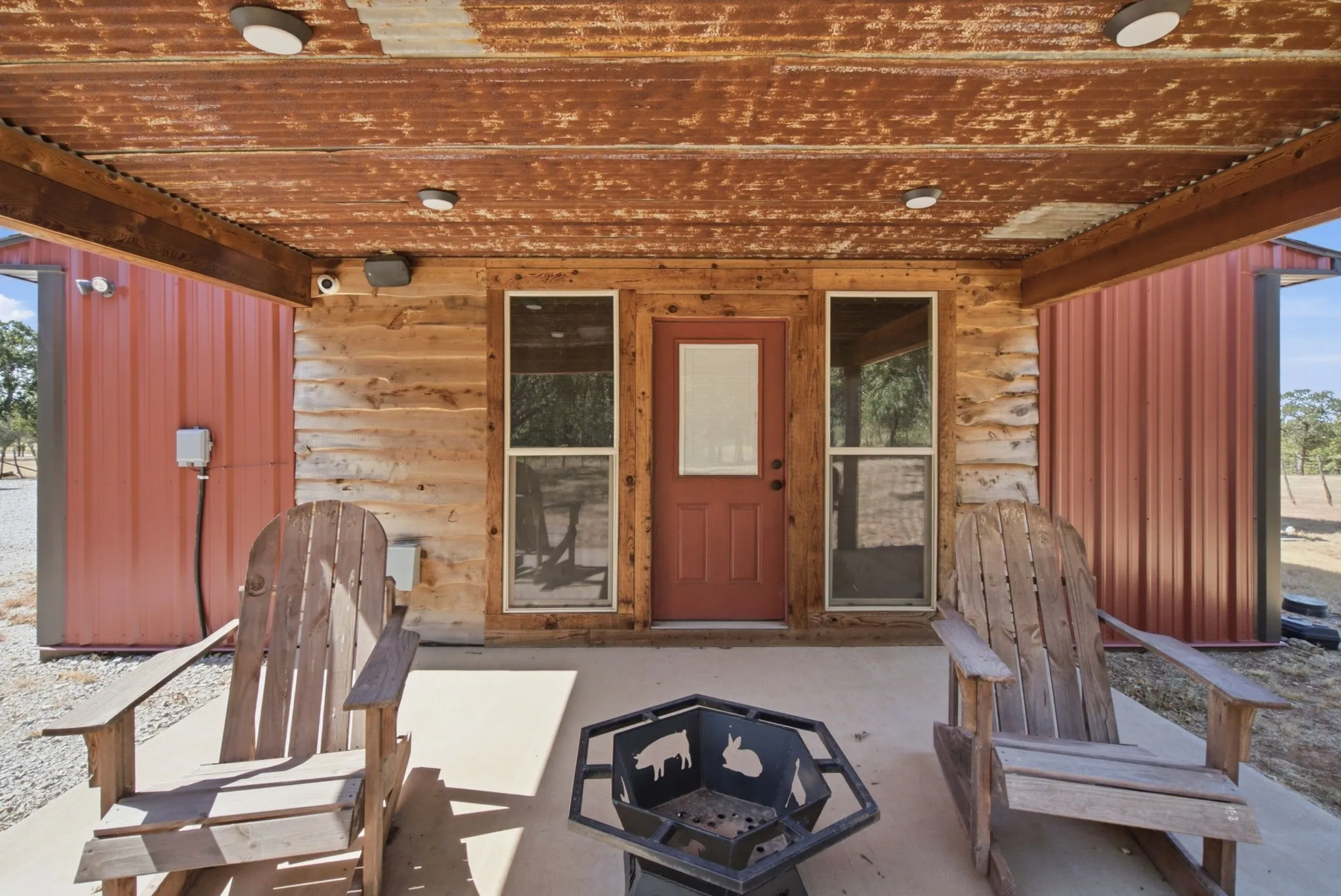 Farm For Sale in Young County , 1140A Garvey Ranch Road, Graham, Texas 76450, 3 Bedroom, 2 Bathroom, Garage spaces, 1,300 Sqft, built in 2012, mls#21370108, Real Estate Agent in Graham, Homes For Sale in Young county, Homes For Sale in Graham, Realtor in Graham Texas, Real Estate Brokerage Independent Realty Texas, Luminita Cordes Realtor